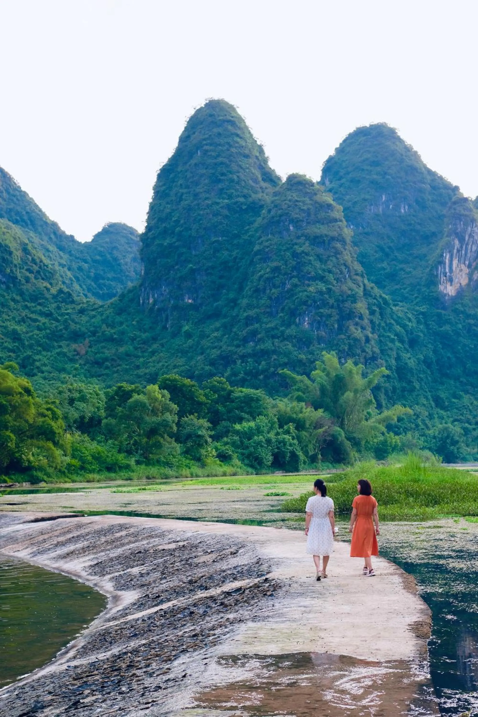 People in Yangshuo The Apsara Lodge