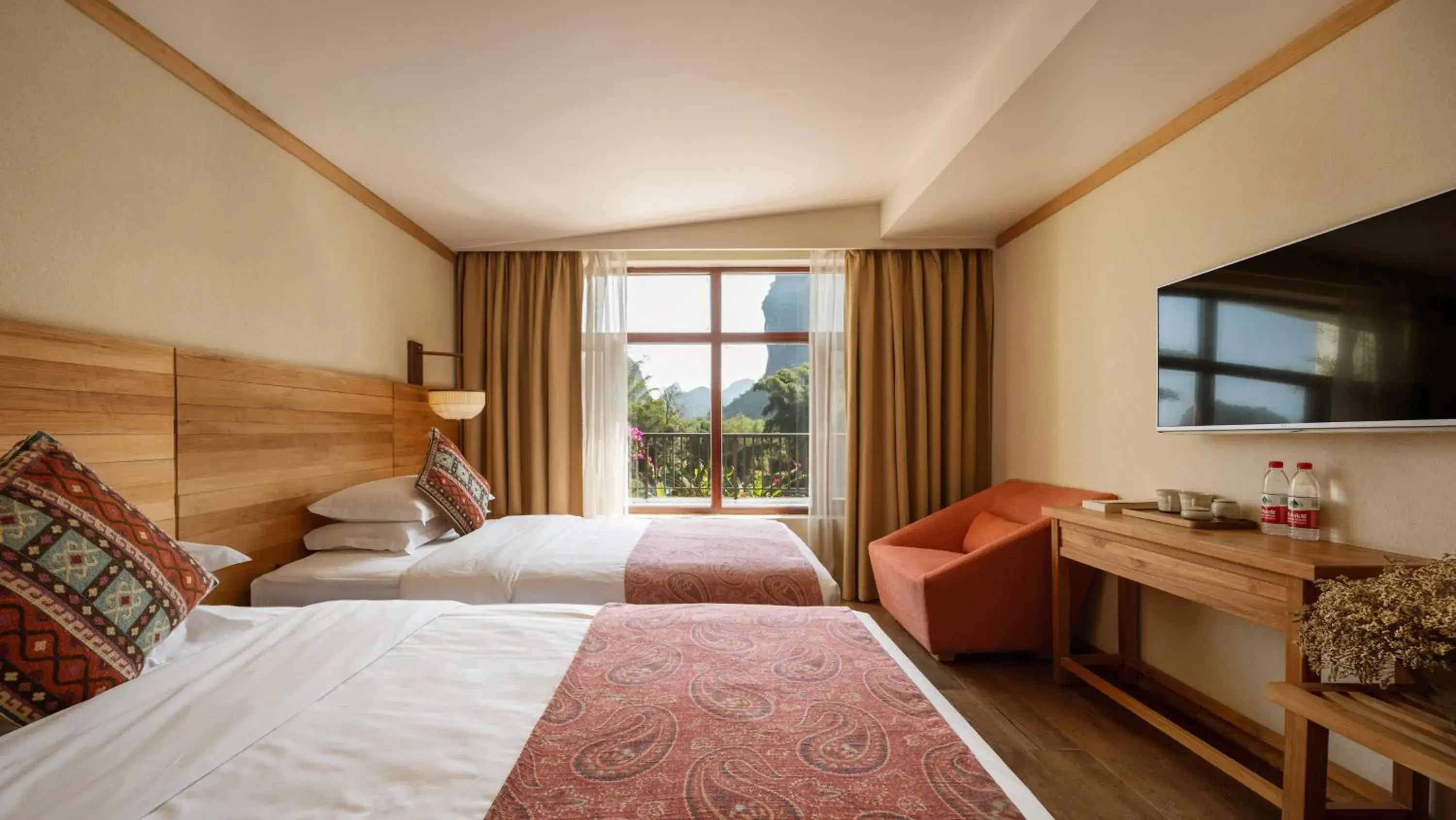 Suite with Terrace in Yangshuo The Apsara Lodge Suite with Terrace in Yangshuo The Apsara Lodge