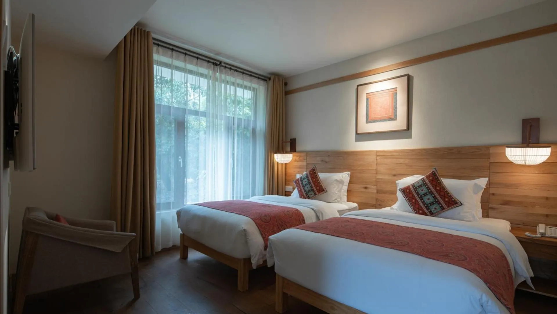 Bed in Yangshuo The Apsara Lodge