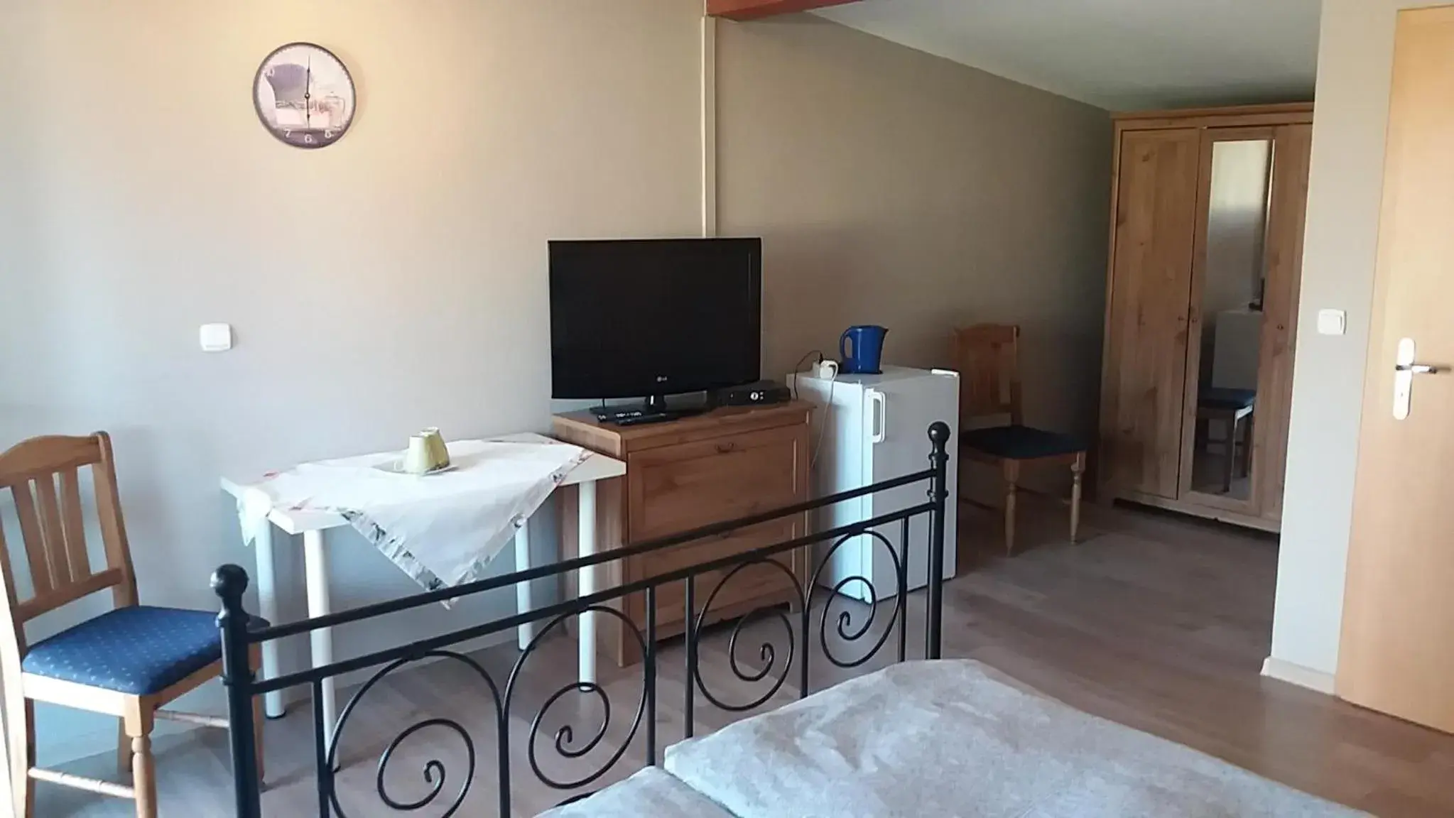 Double or Twin Room with Balcony in W Starym Ogrodnictwie Double or Twin Room with Balcony in W Starym Ogrodnictwie