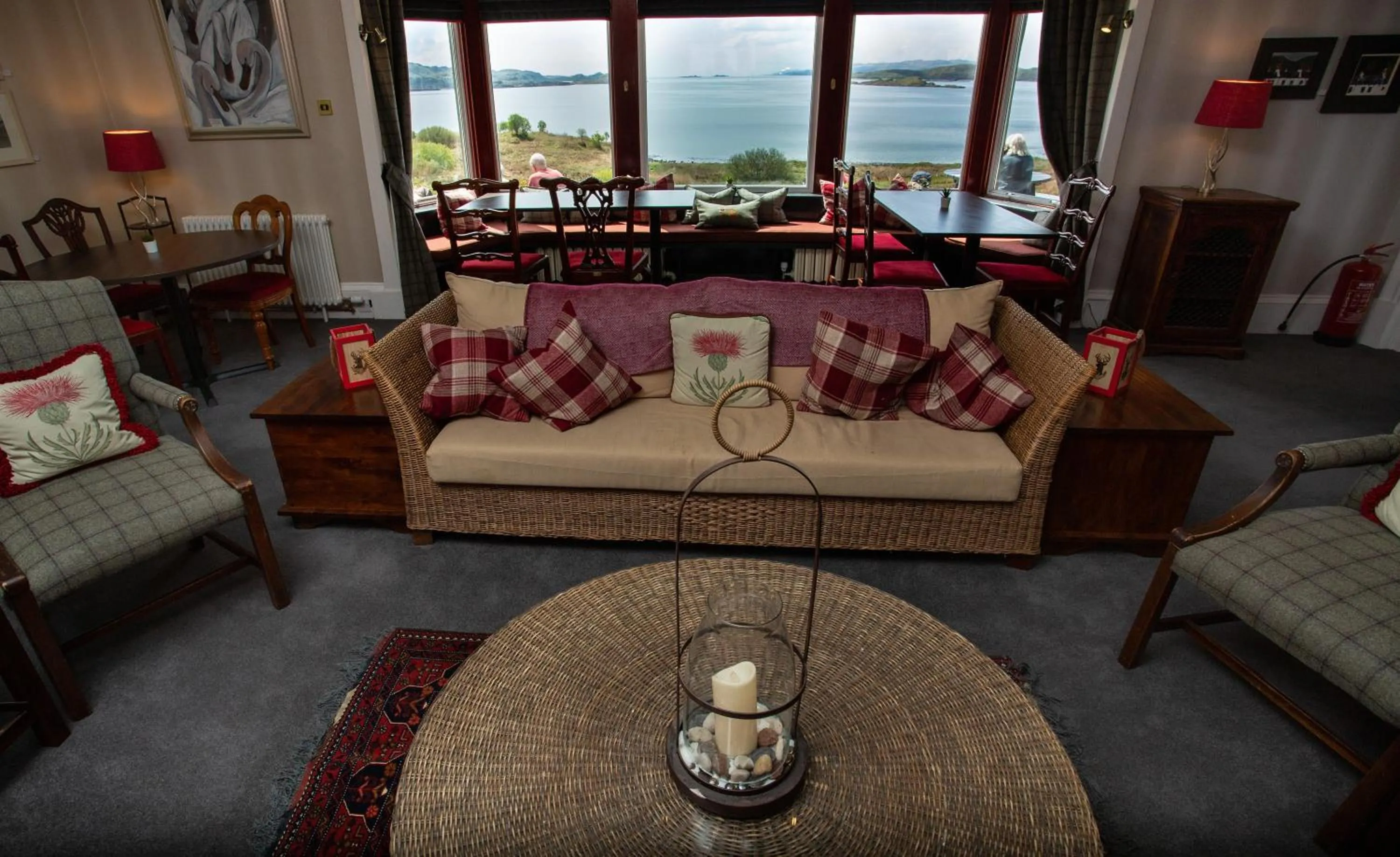 Lounge or bar in Loch Melfort Hotel