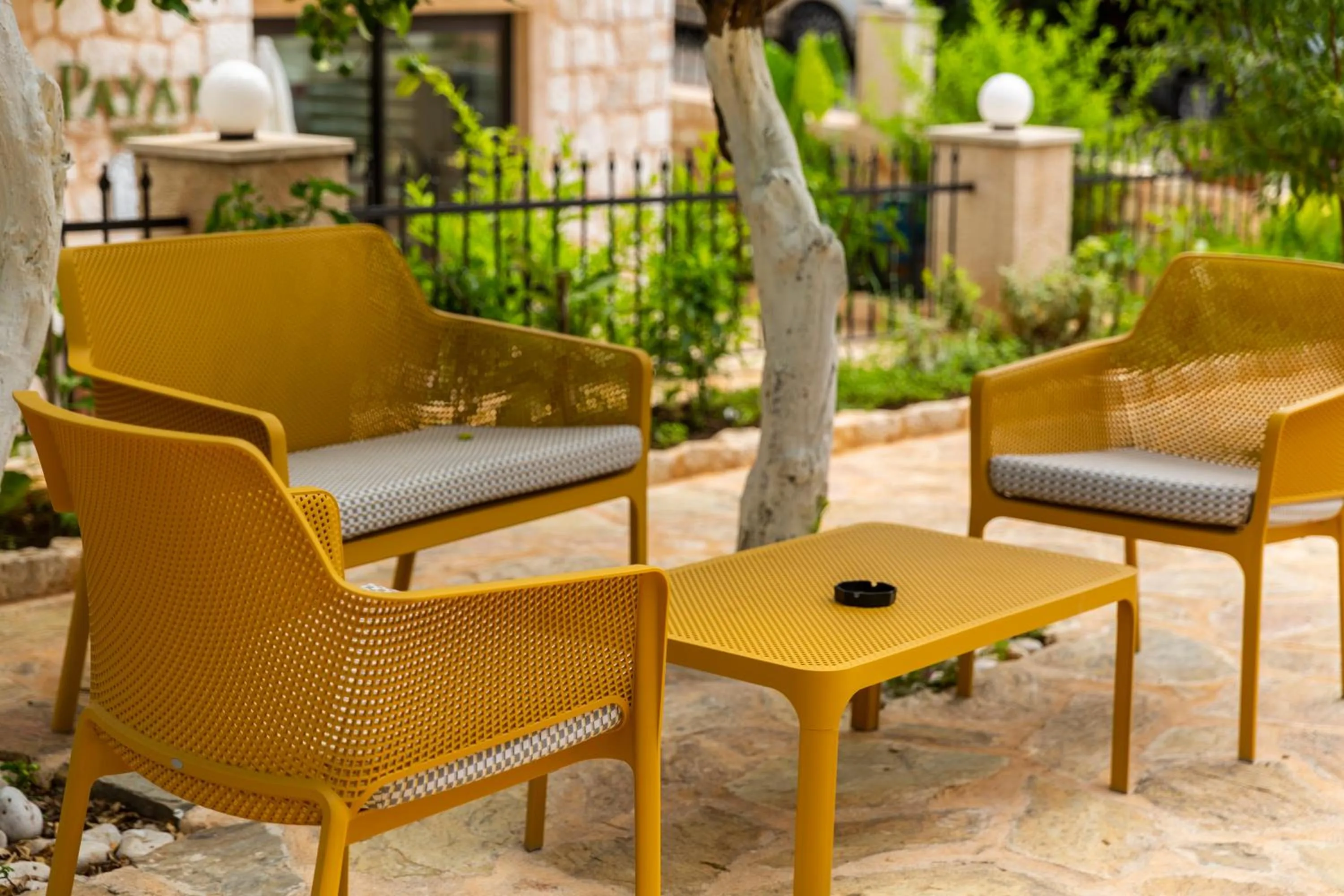 Facade/entrance in Payam Hotel