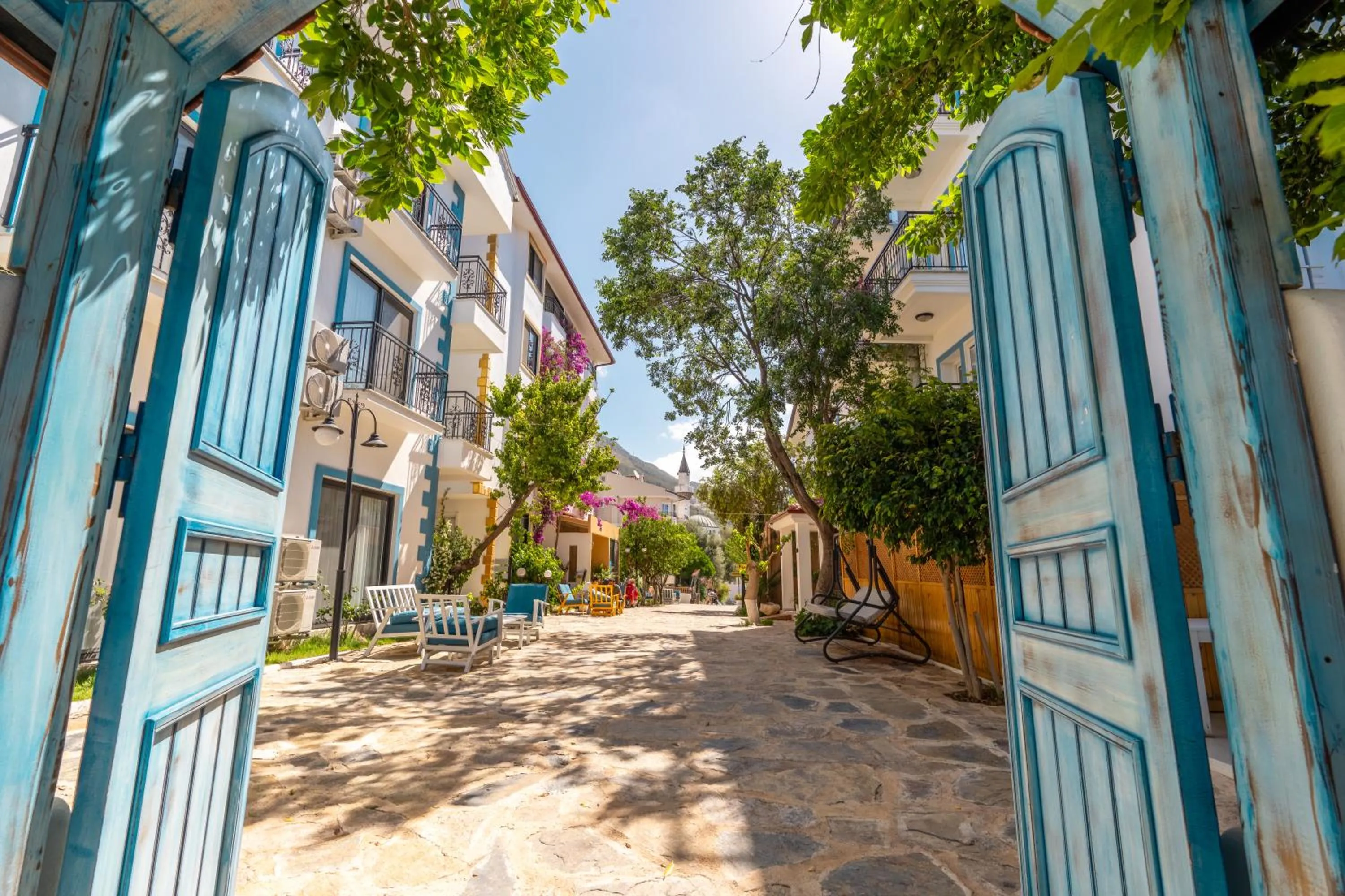 Facade/entrance in Payam Hotel