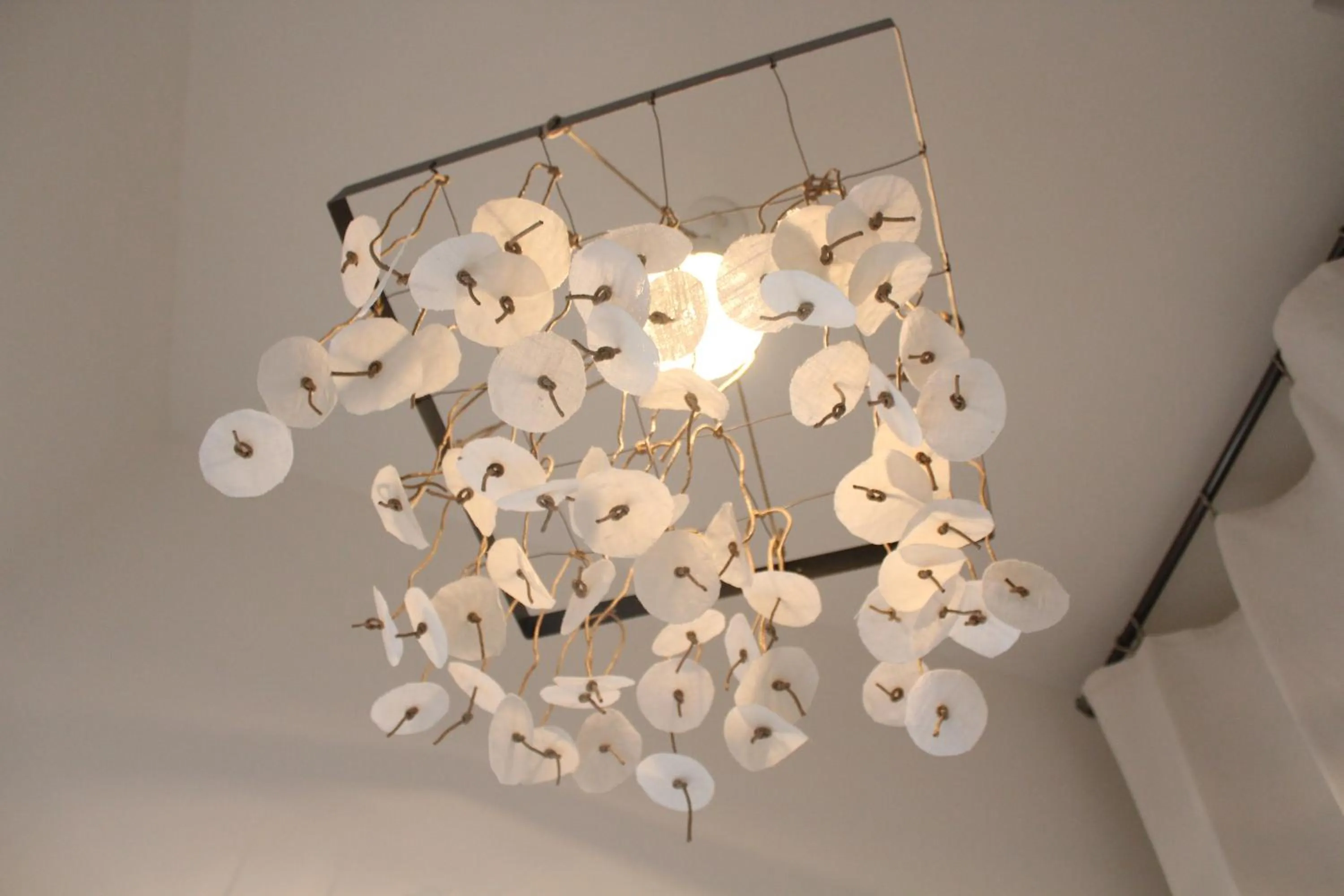 Decorative detail in La maison sur la place