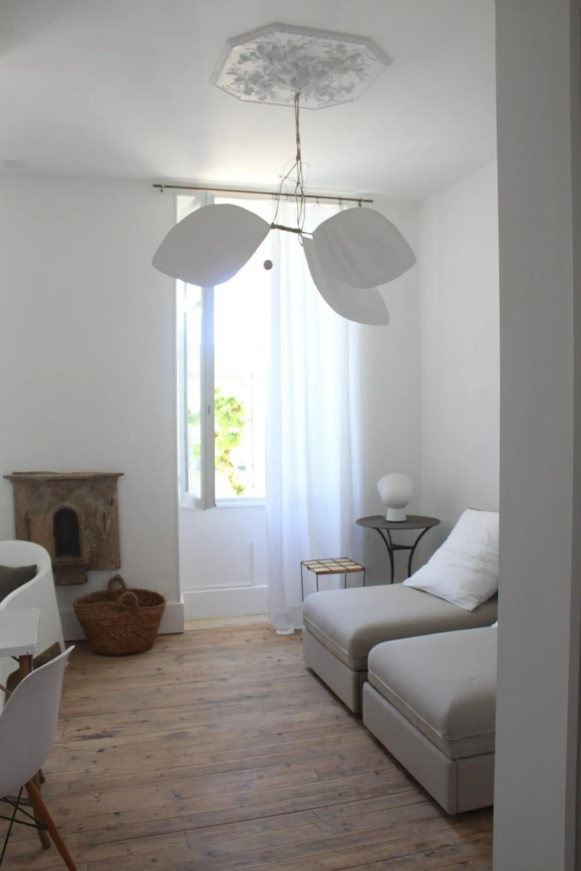 Suite with Courtyard View in La maison sur la place Suite with Courtyard View in La maison sur la place