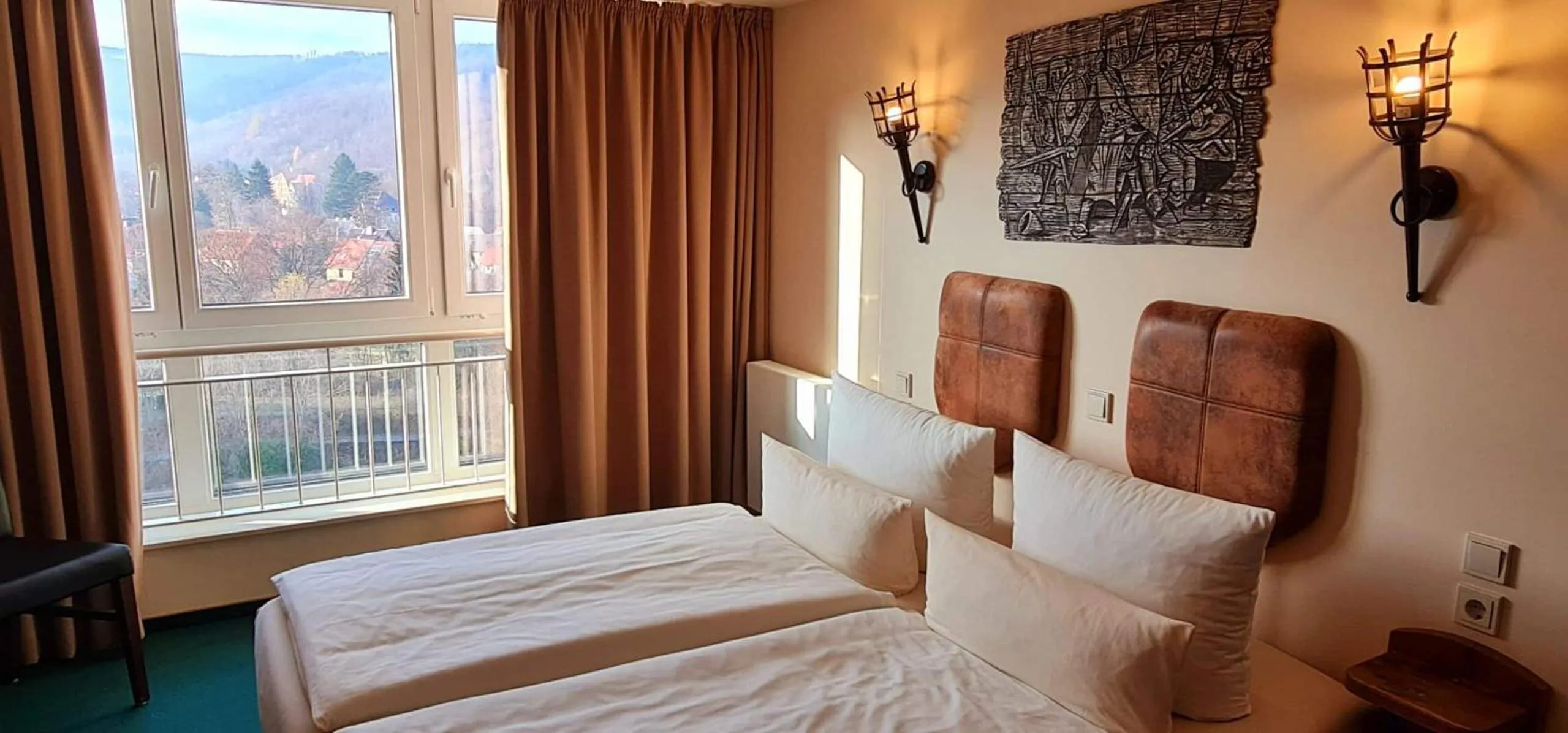 Bed in Hasseröder Burghotel