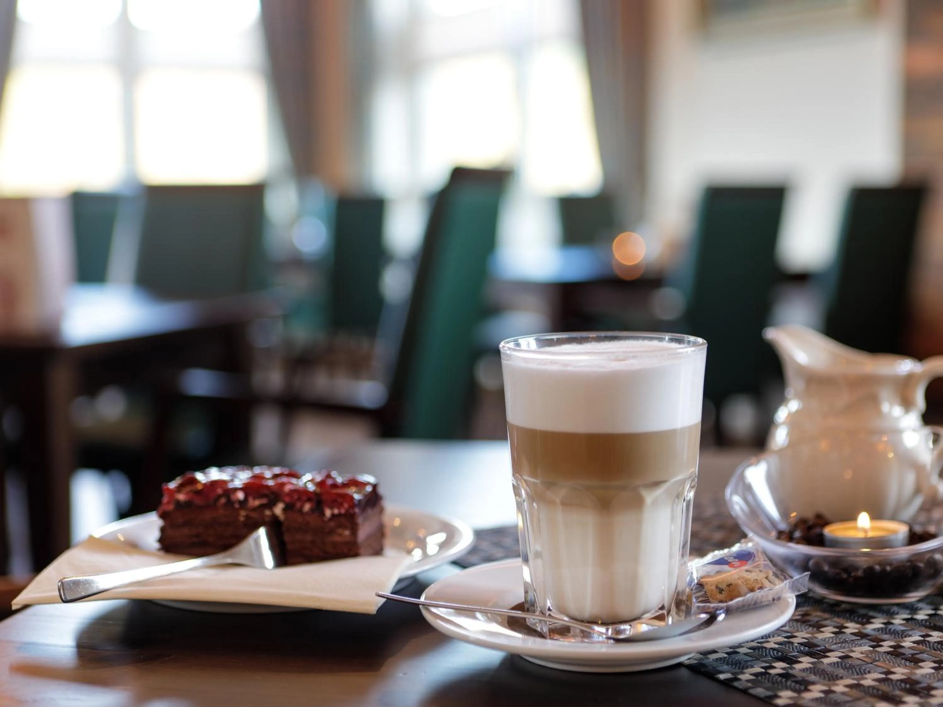 Coffee/tea facilities in Hasseröder Burghotel