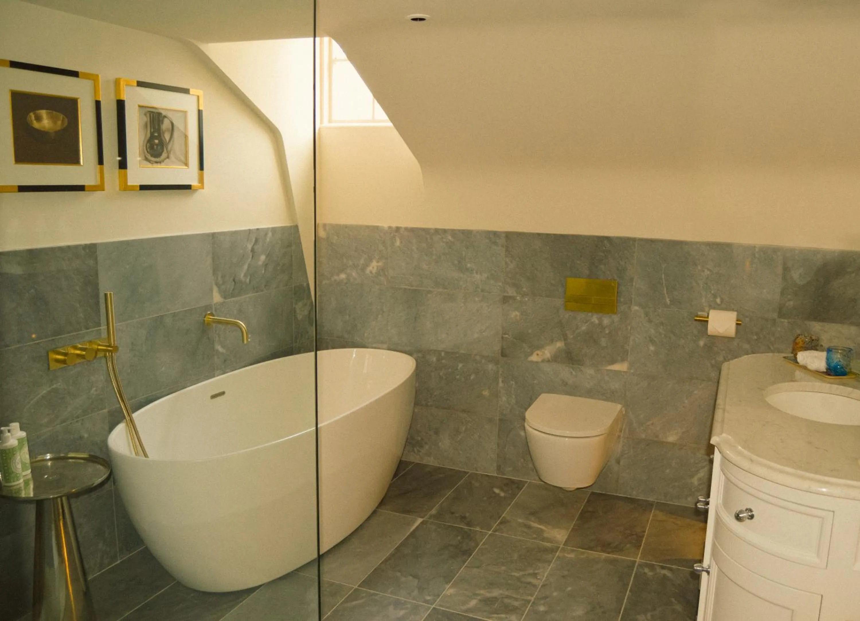 Bathroom in Bishopstrow Hotel and Spa - Small Luxury Hotels of the World