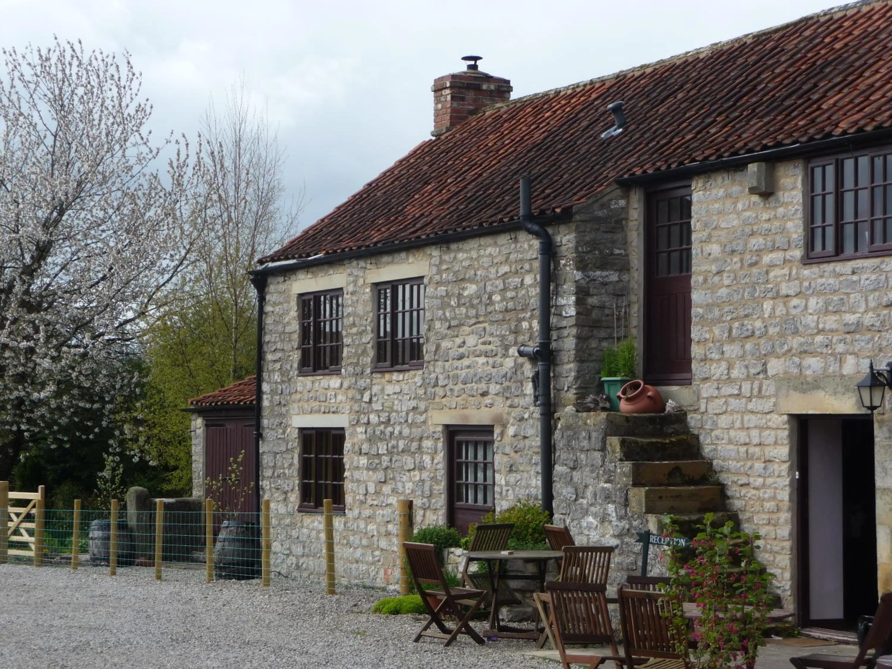 Property building in Moors Inn