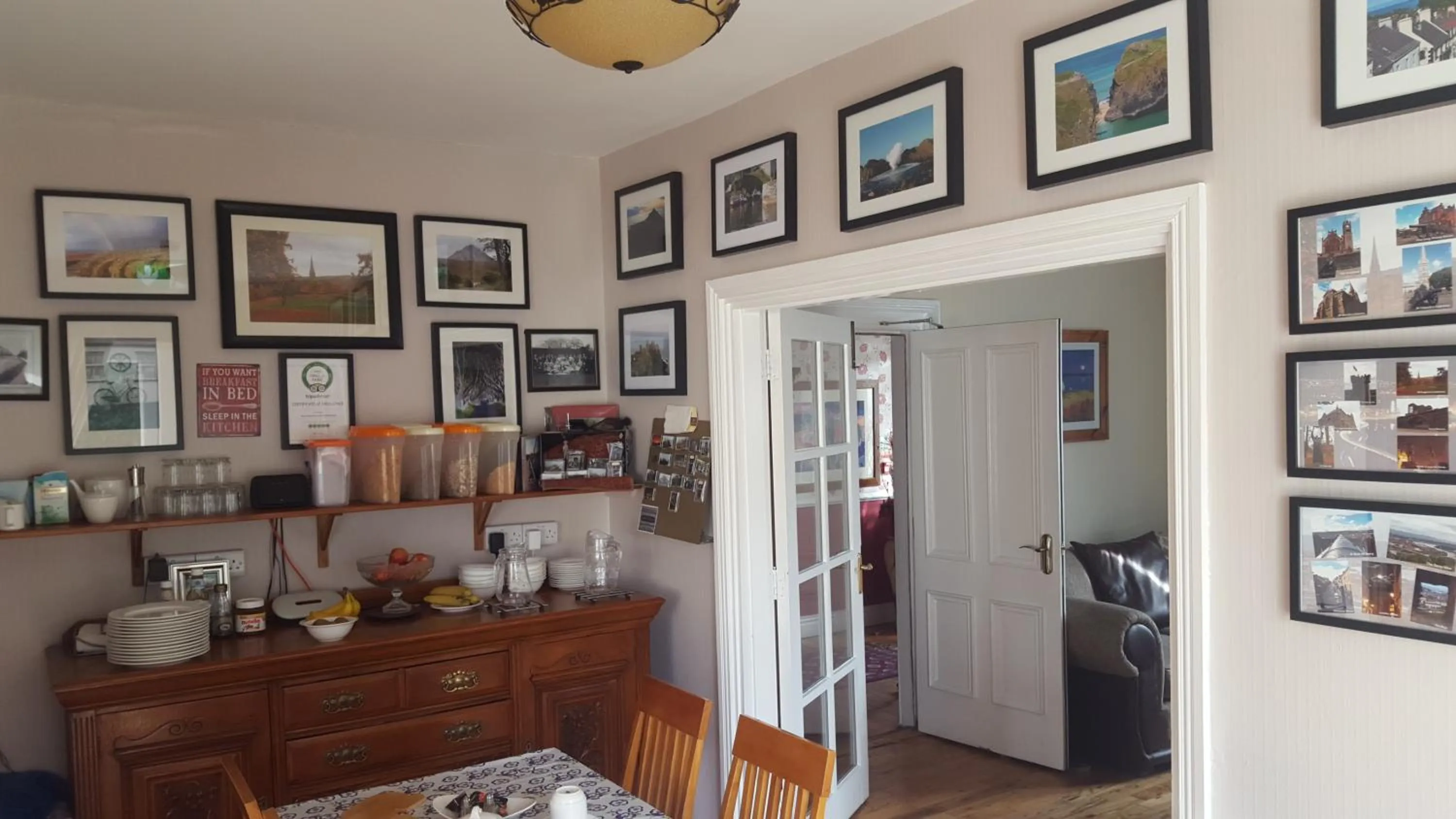 Continental breakfast in Rose Park House