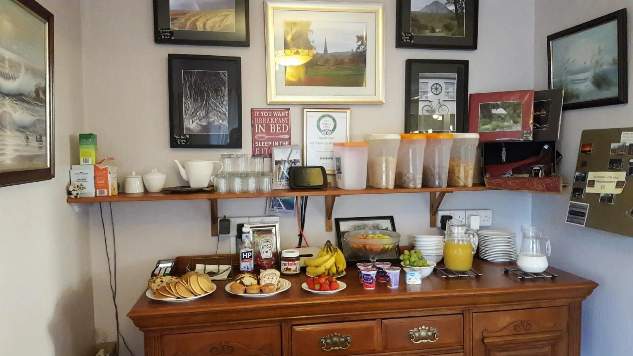 Food and drinks in Rose Park House