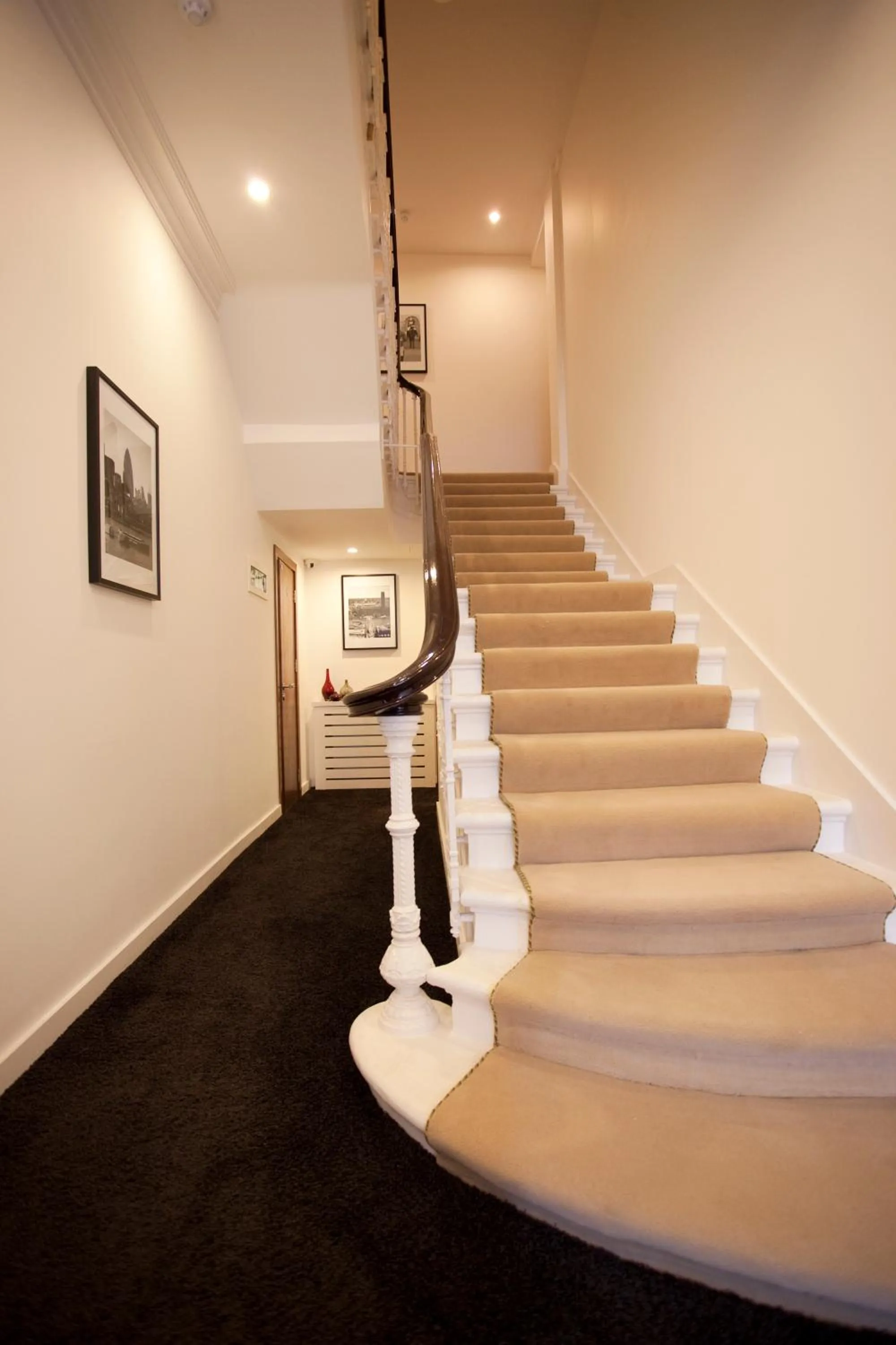 Decorative detail in Presidential Apartments Kensington