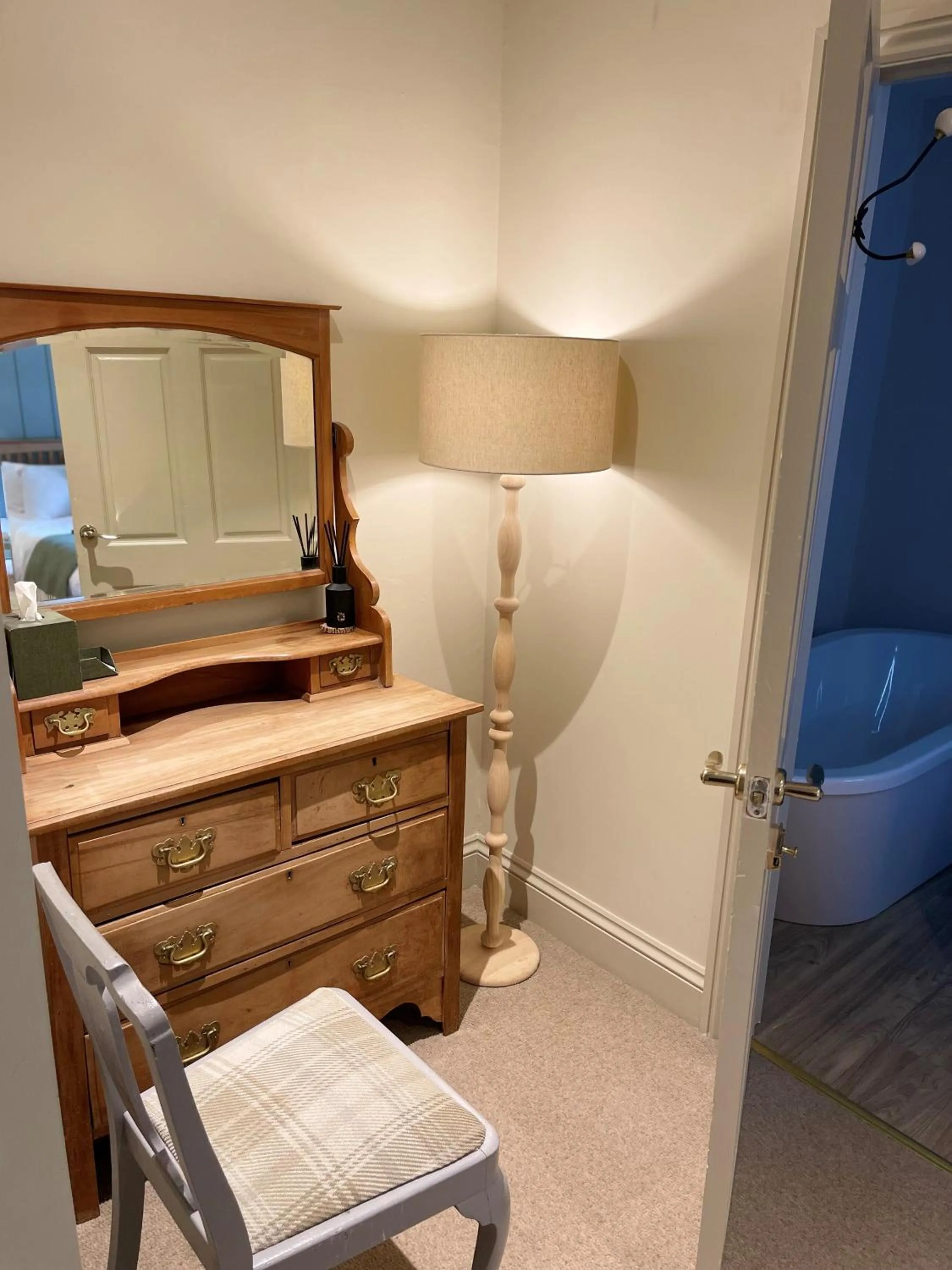 Seating area in Riverside Inn, Aymestrey