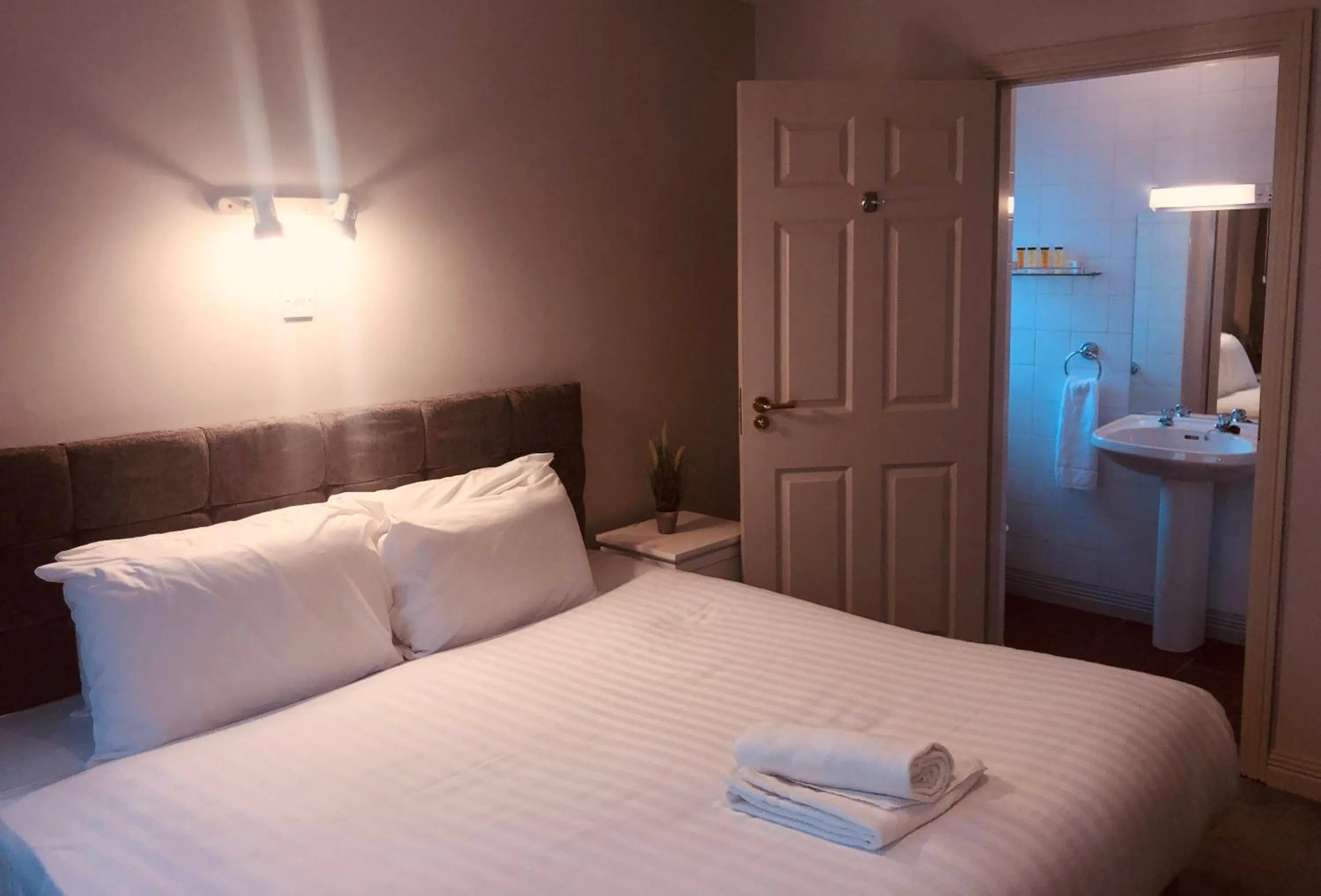 Bed in Atlantic Hotel