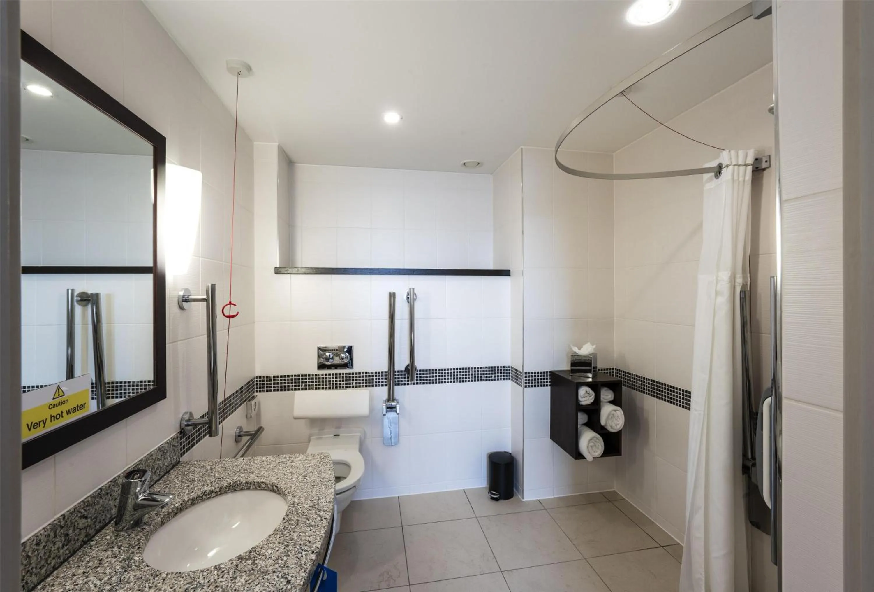 Bathroom in Hampton by Hilton Liverpool John Lennon Airport