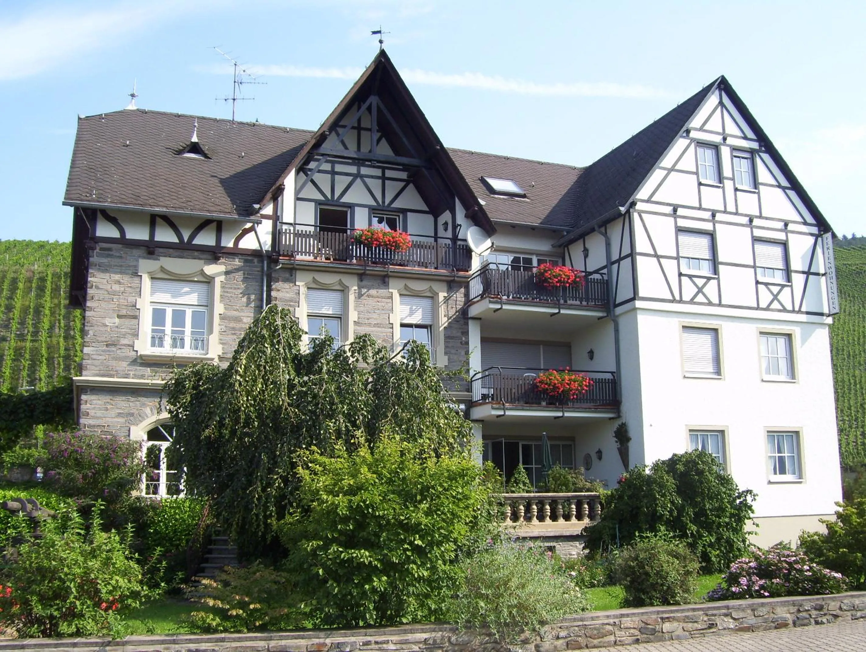 Ferienwohnungen Zum Niederberg