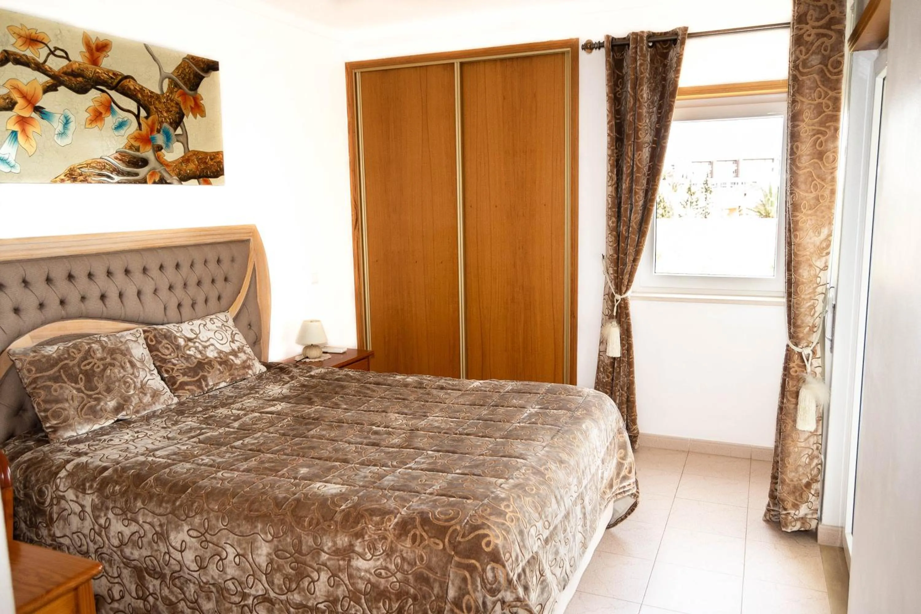 Bed in Clube Meia Praia