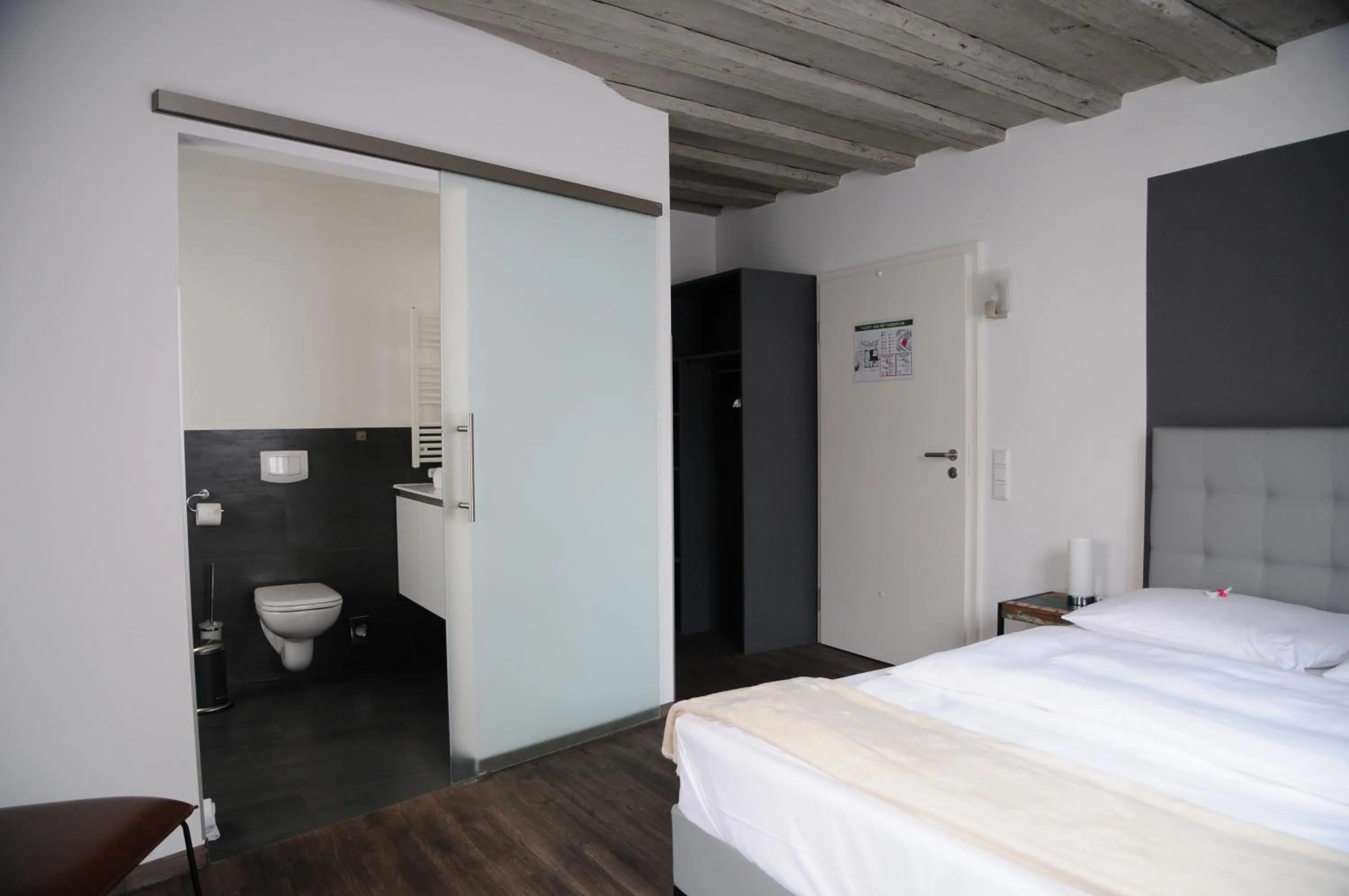 Decorative detail, Bed in Hotel Sporcher Nest