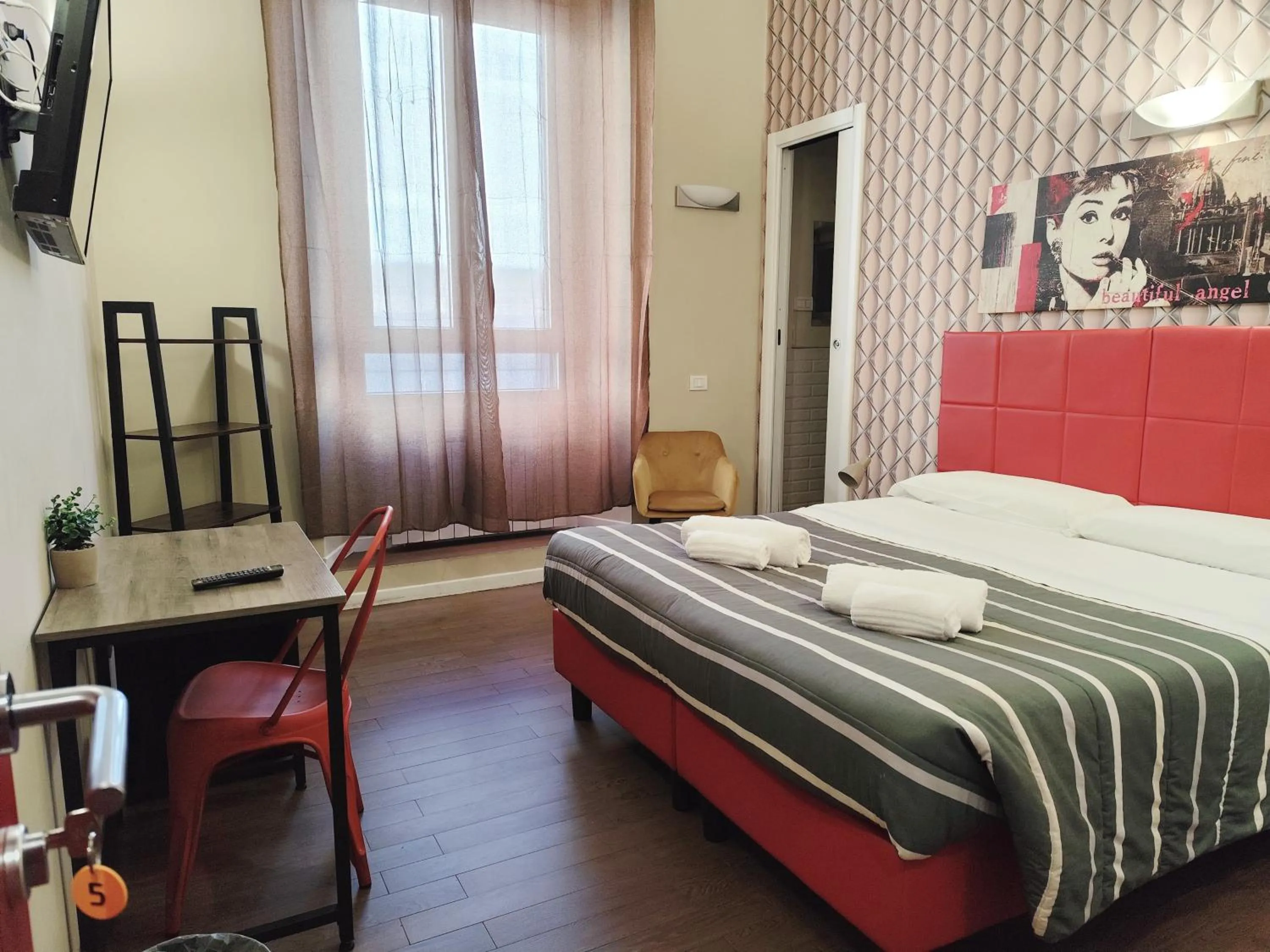 TV and multimedia, Bed in Milazzo23 Guesthouse