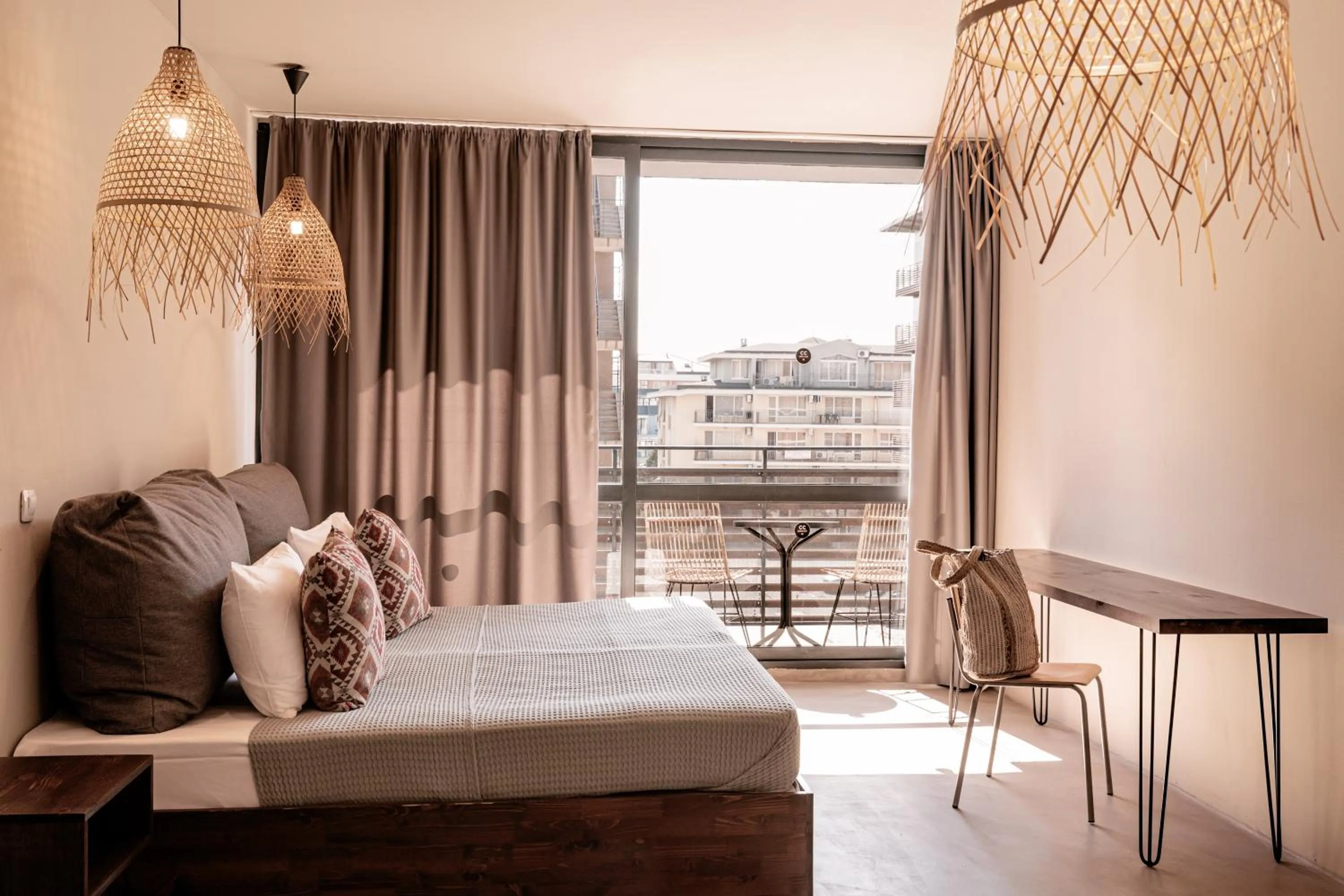 City view, Bed in Sunny Beach Club - Adults Only #YouthfulVibes