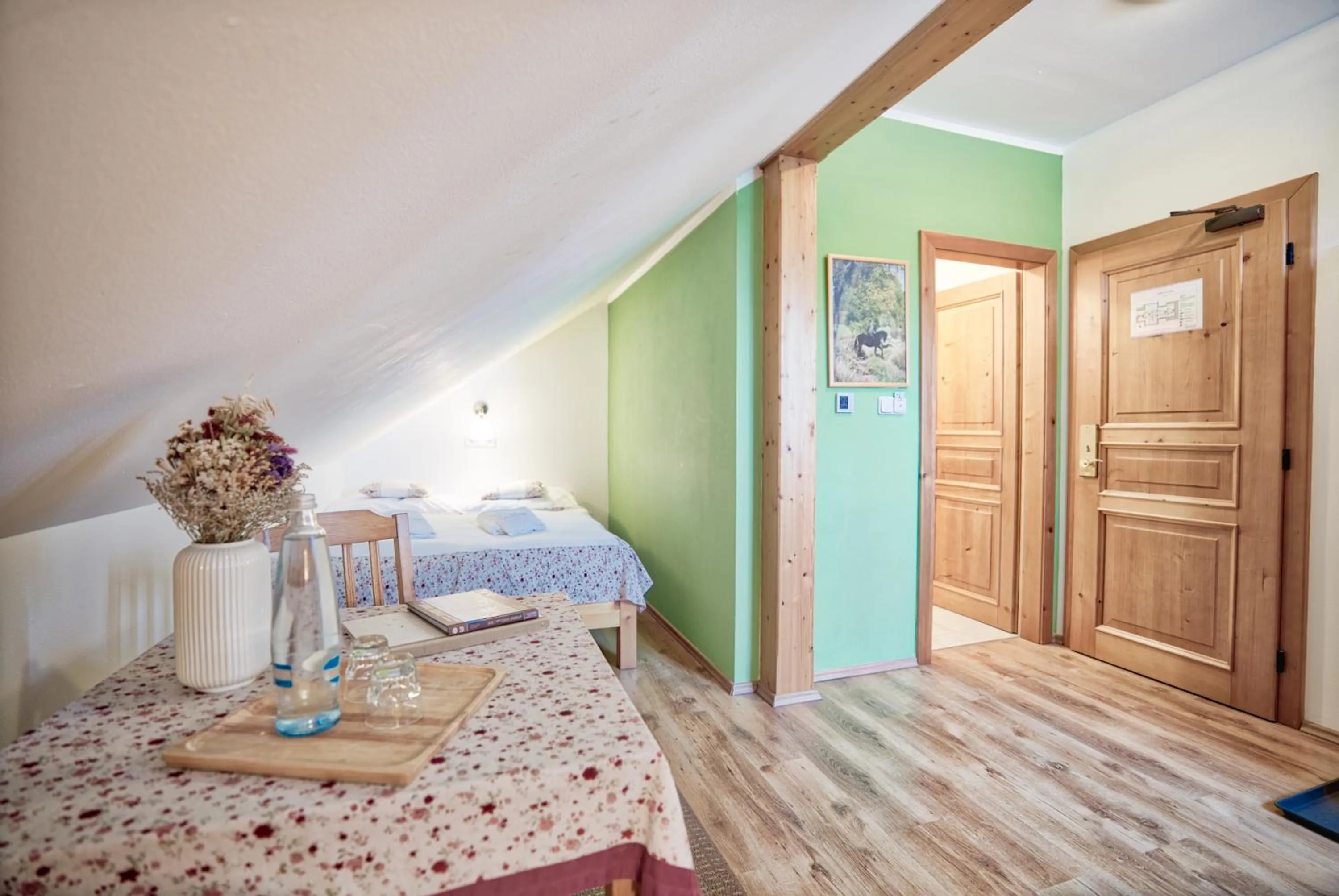 Bed in Penzion Pivnice - Jítravský Dvorec