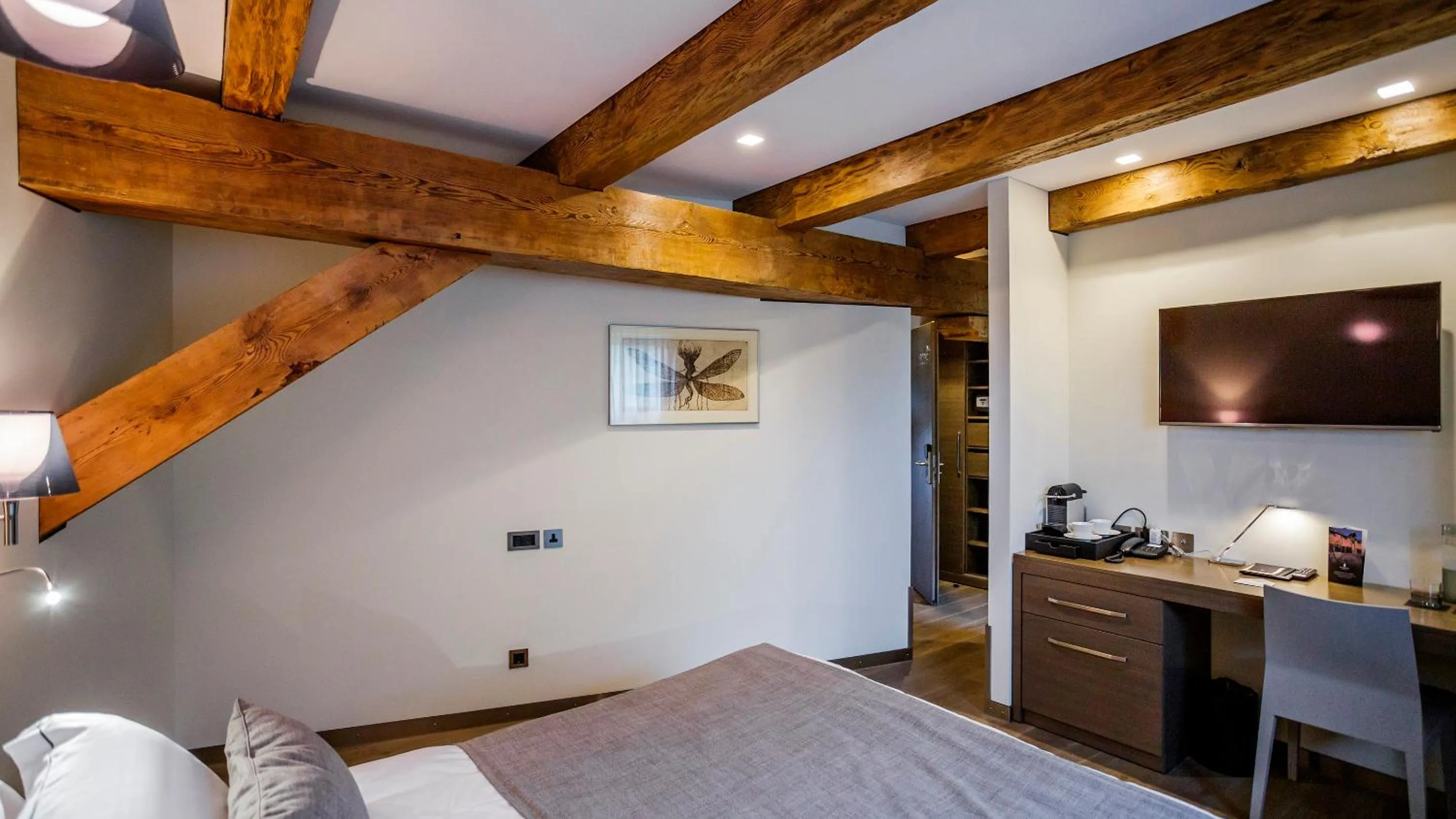 Bed in Michaelson Boutique Hotel & SPA Brícoła