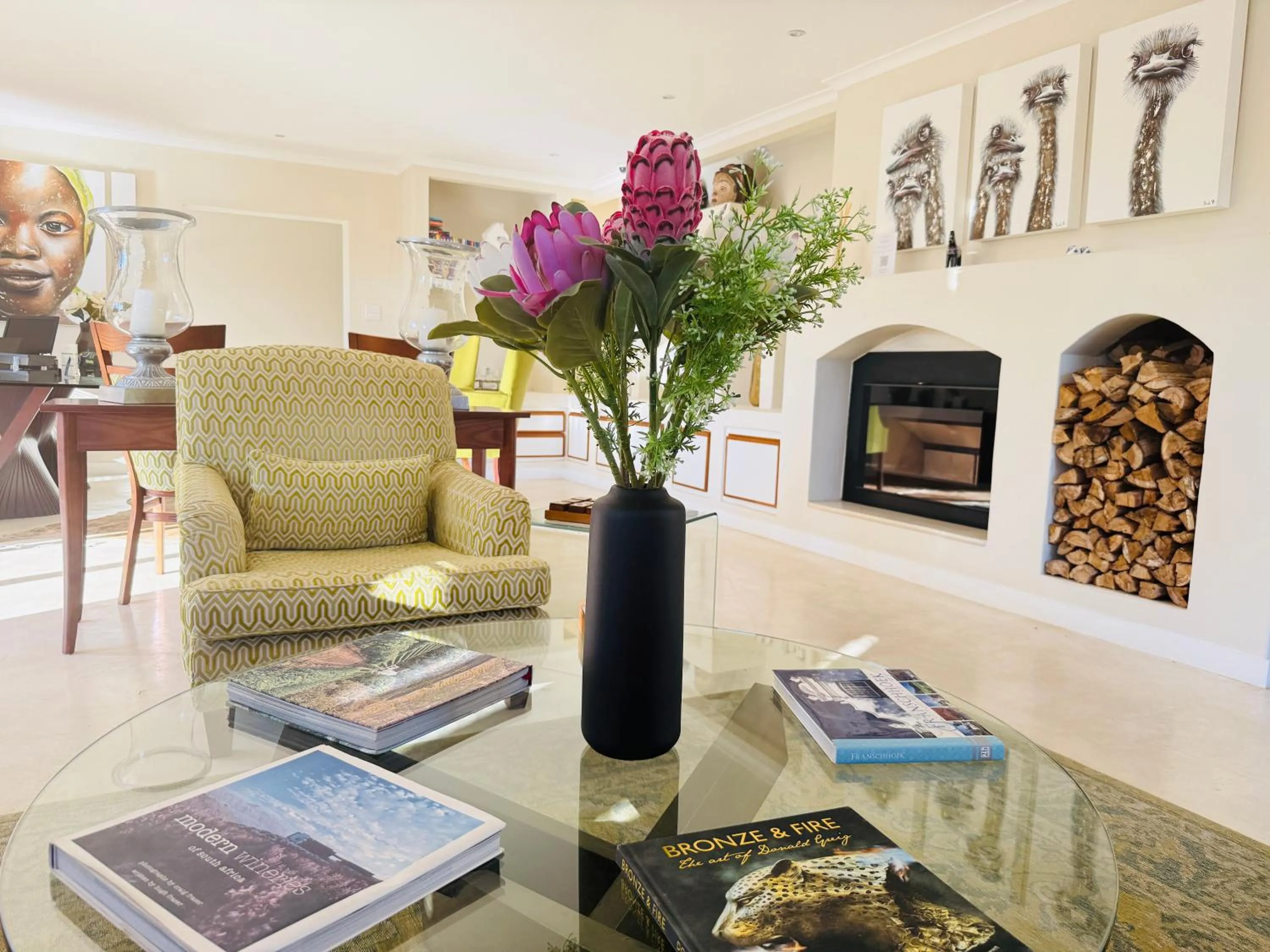 Lounge or bar in Residence Vive la Vie