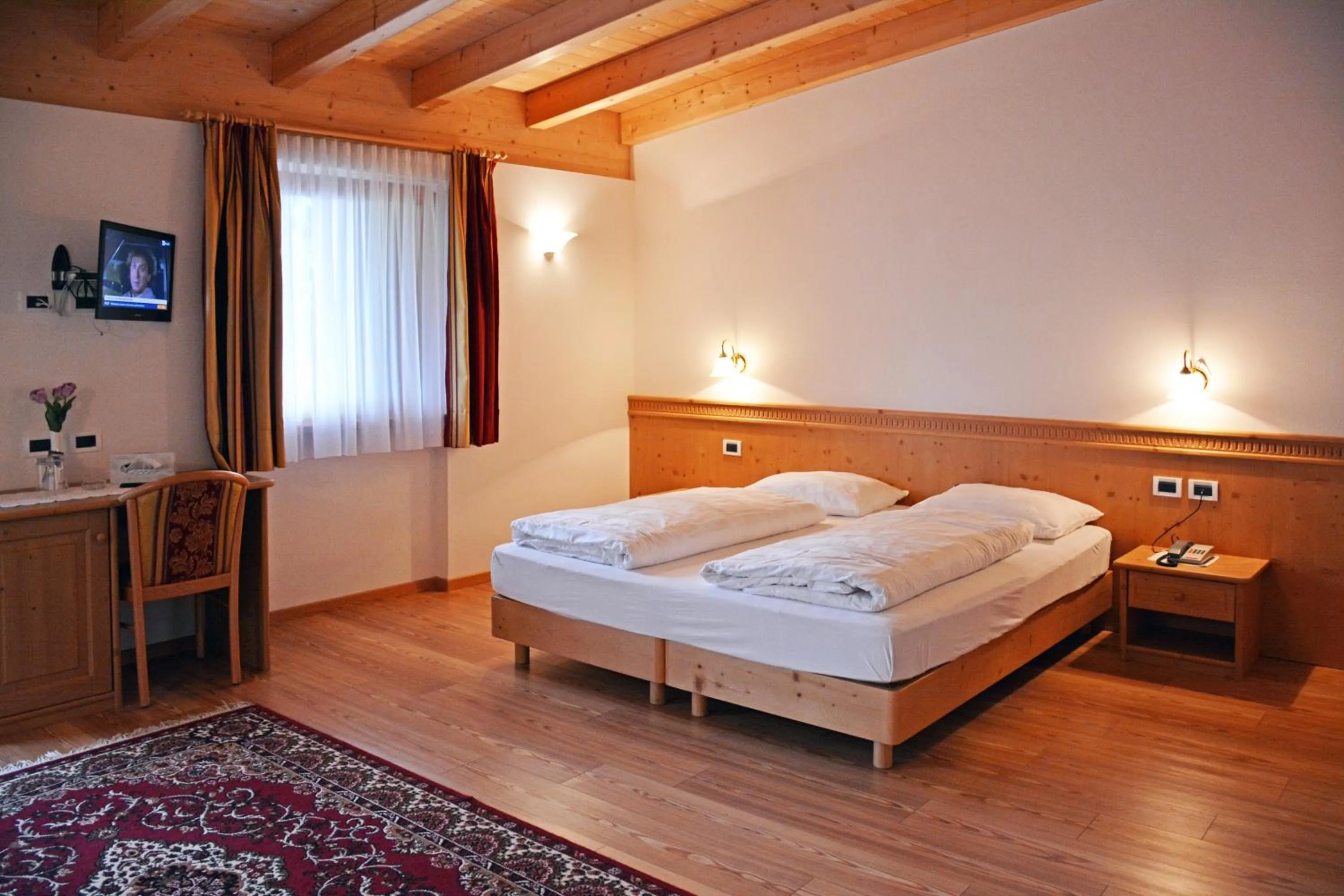 Day, Bed in Hotel Resa Blancia