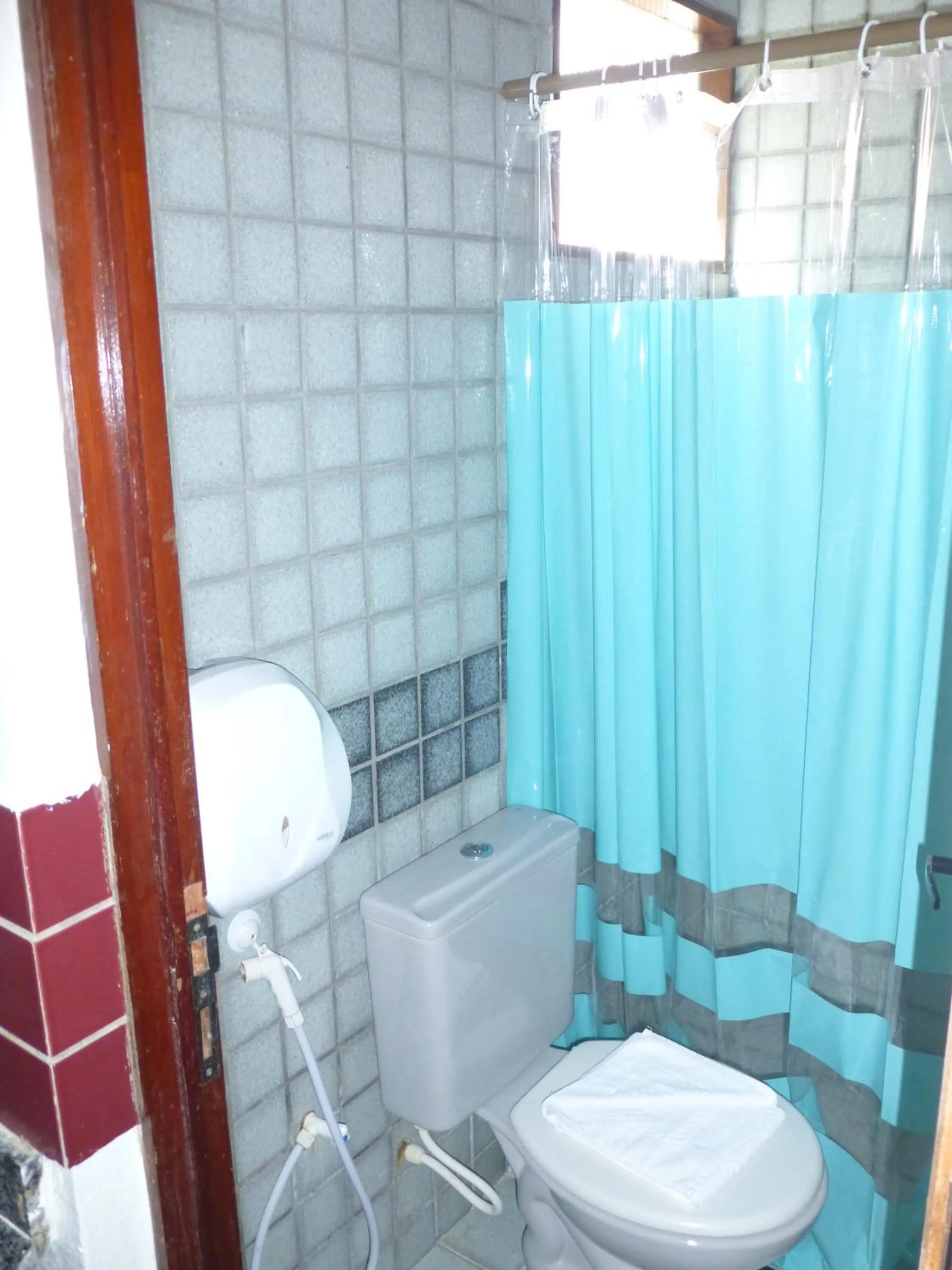 Shower in Pousada das Bromélias