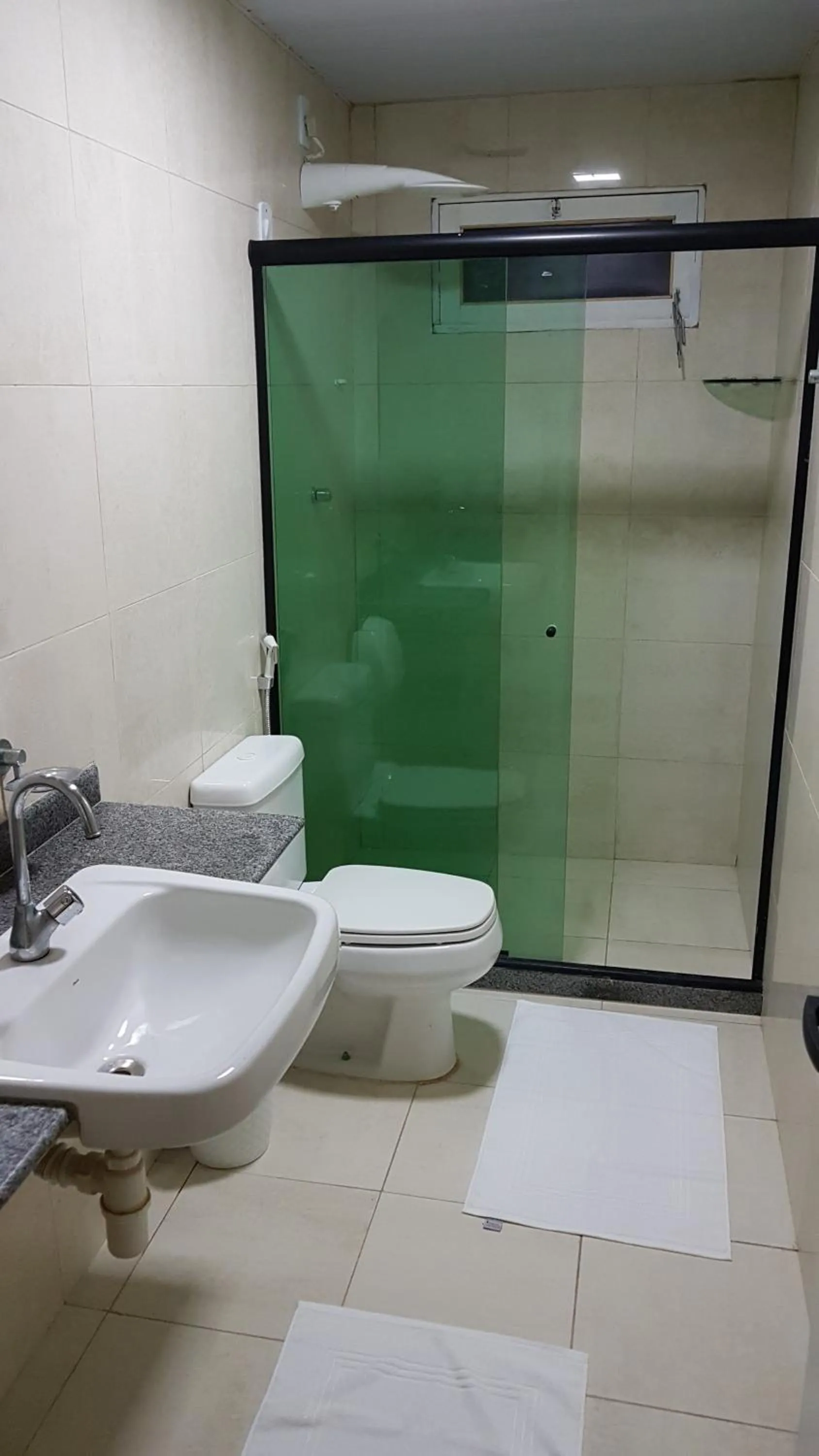 Shower in Pousada das Bromélias