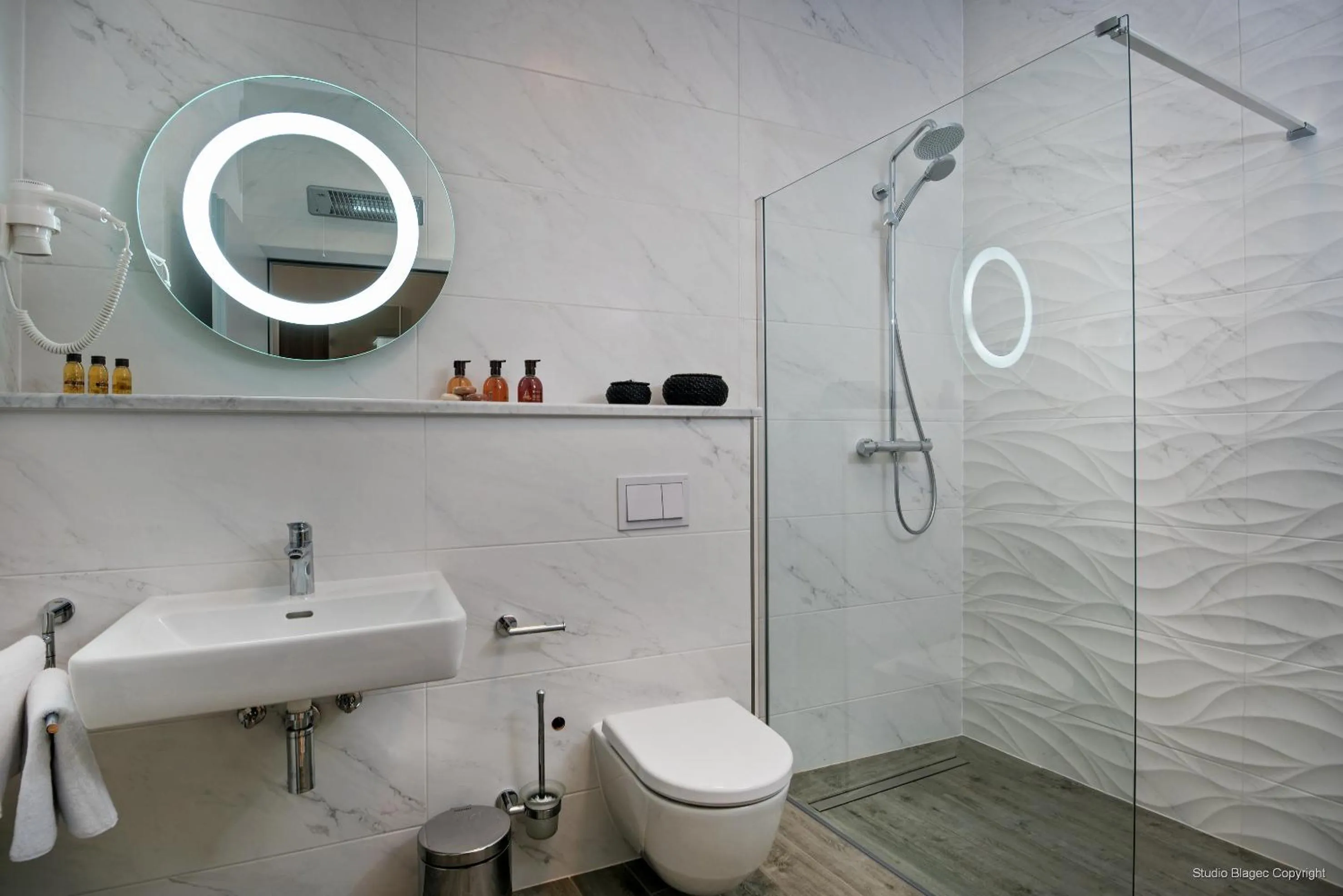 Bathroom in Priska Med Luxury Rooms