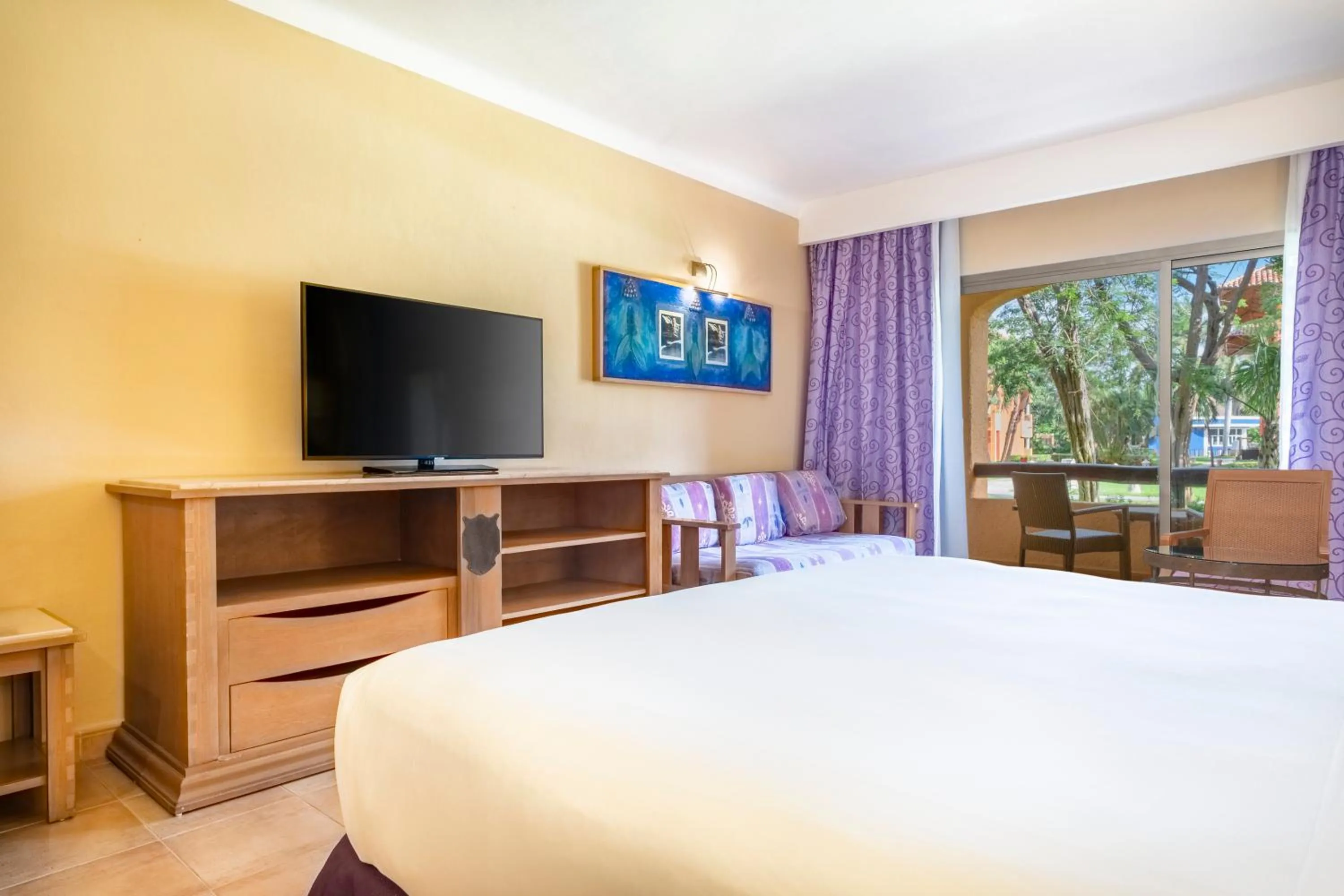 Bed in Iberostar Selection Paraíso Lindo - All Inclusive