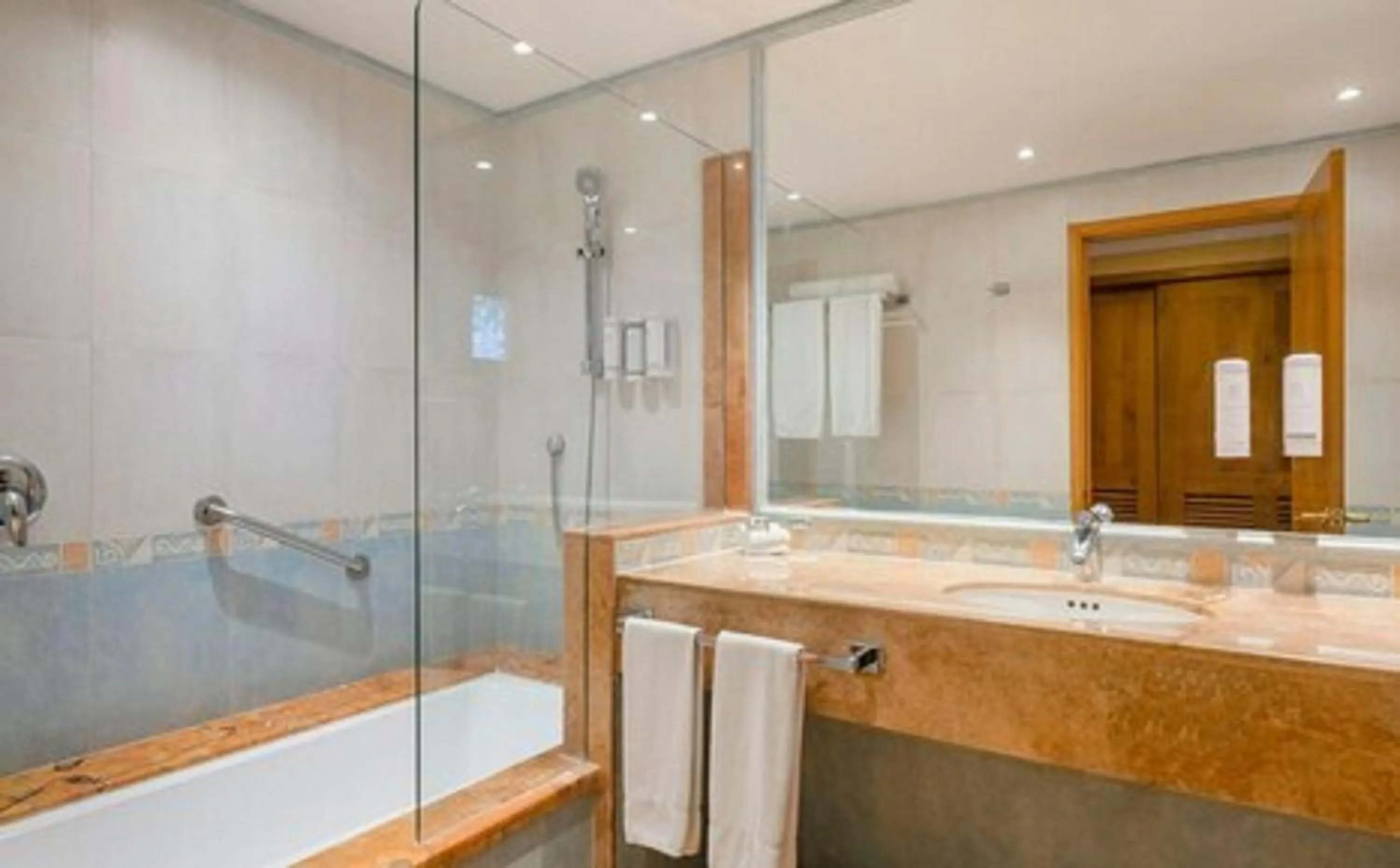 Bathroom in Iberostar Selection Paraíso Lindo - All Inclusive