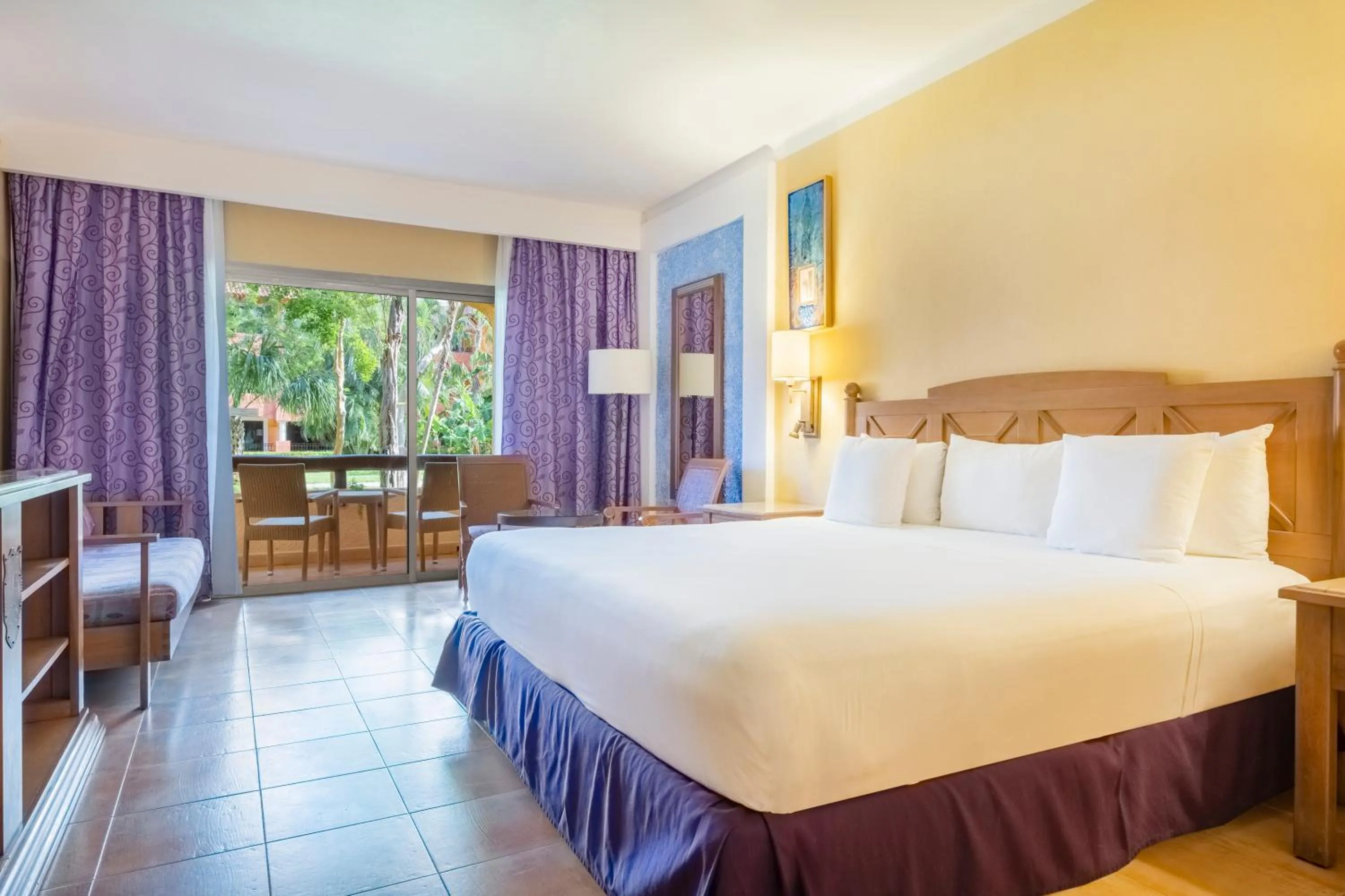 Bed in Iberostar Selection Paraíso Lindo - All Inclusive