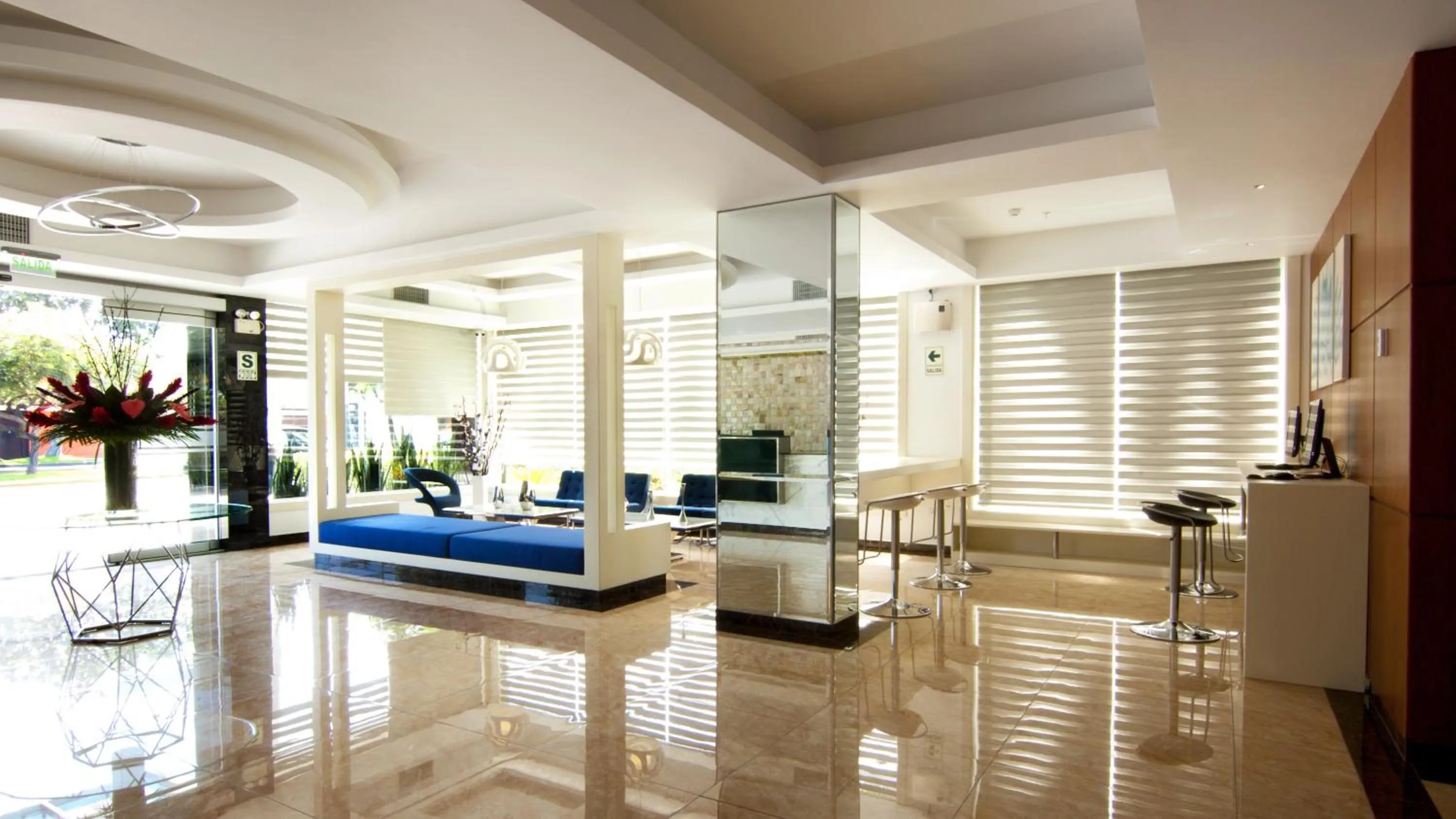 Lobby or reception in Lyz Business Hotel