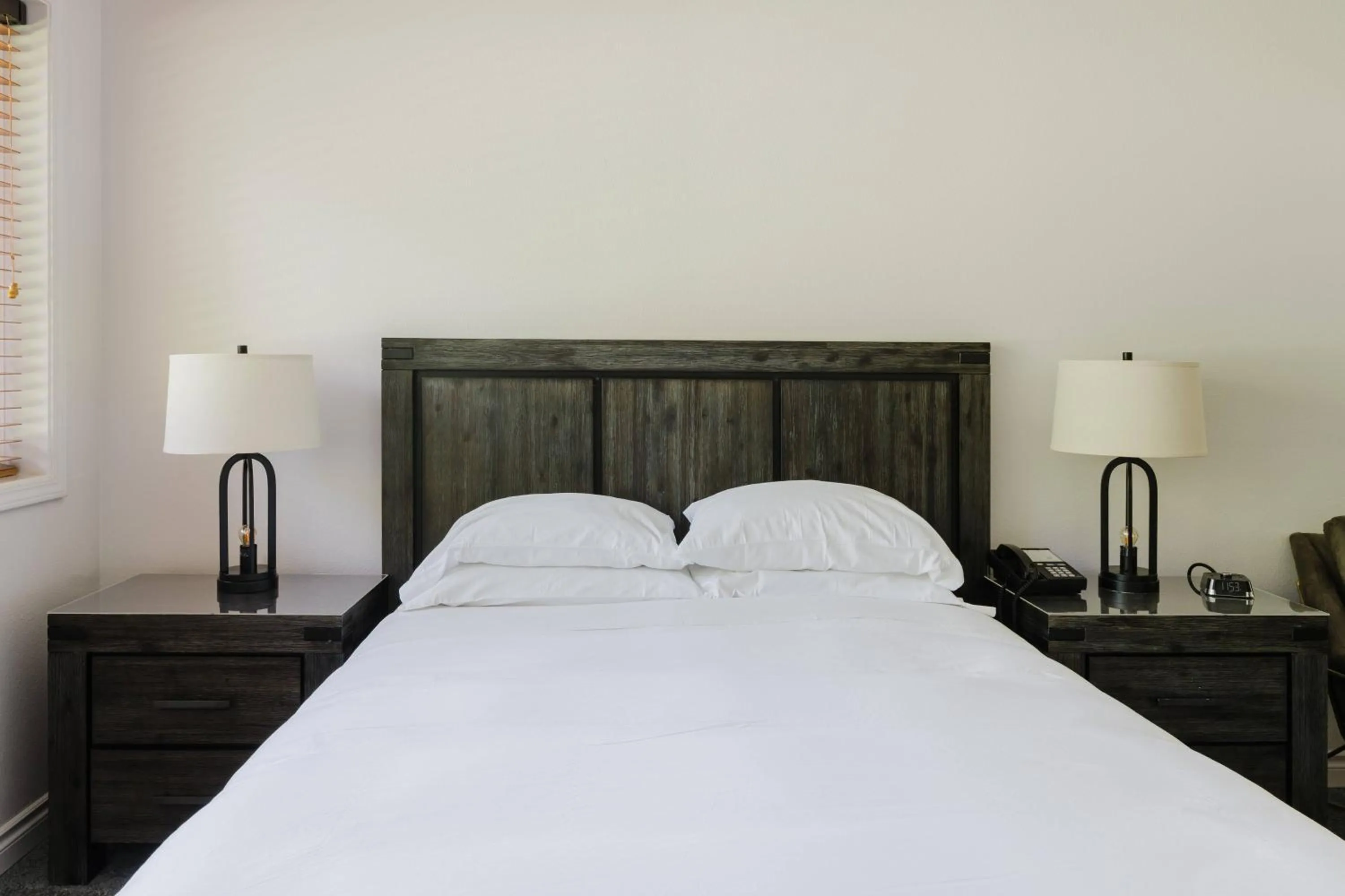 Bed in Crystal Mountain Hotels