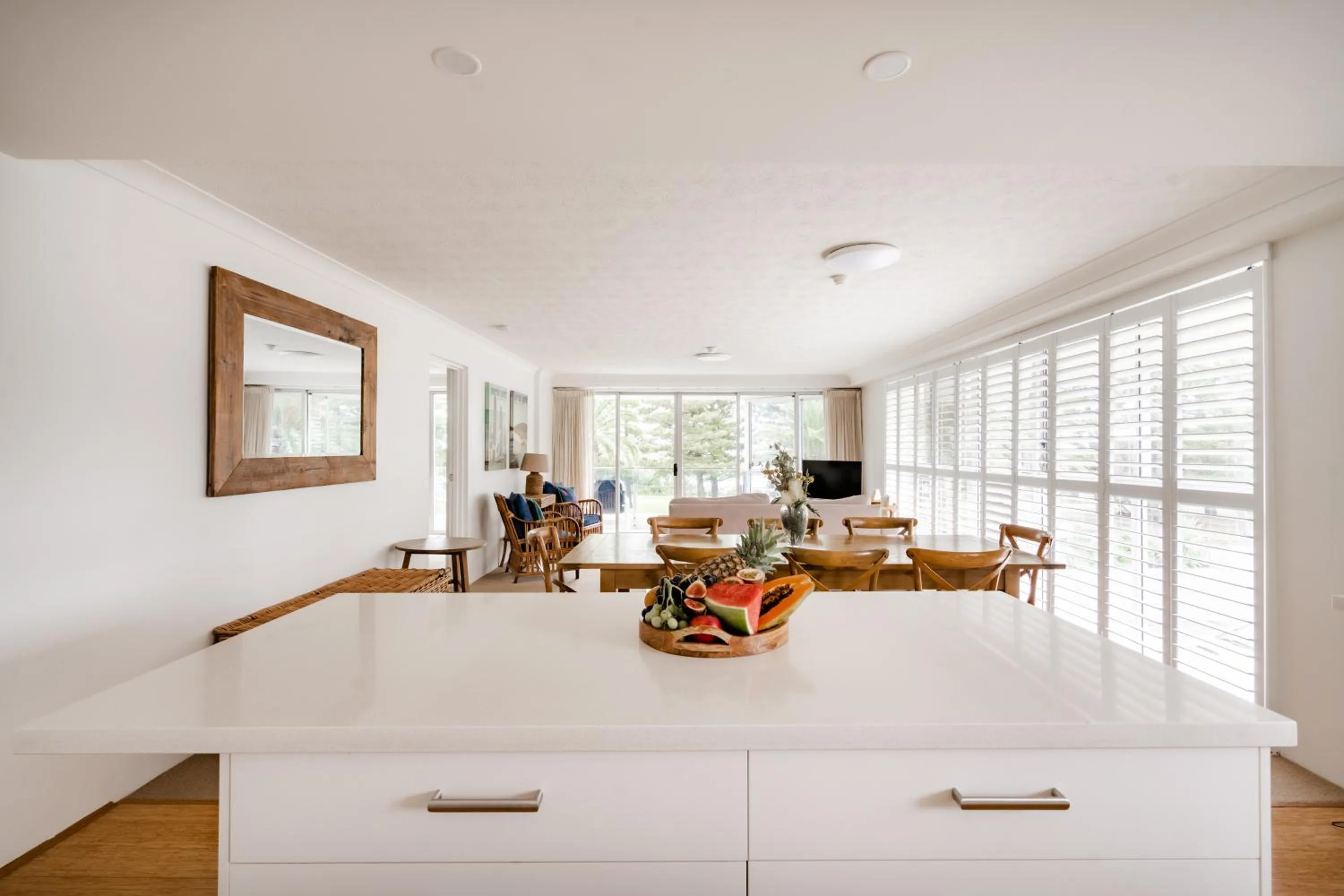 Kitchen or kitchenette in Cashelmara Beachfront Apartments