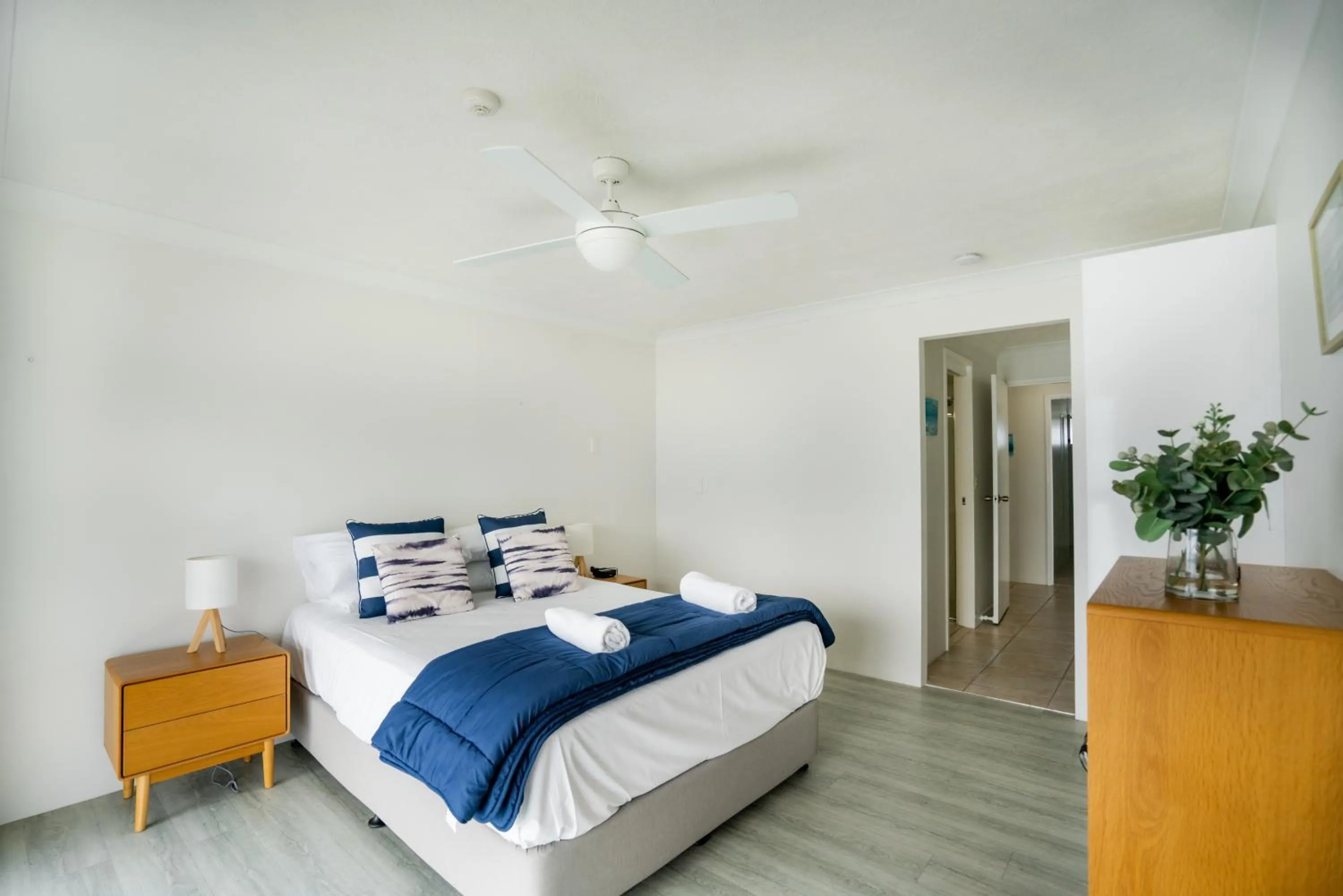 Bed in Cashelmara Beachfront Apartments