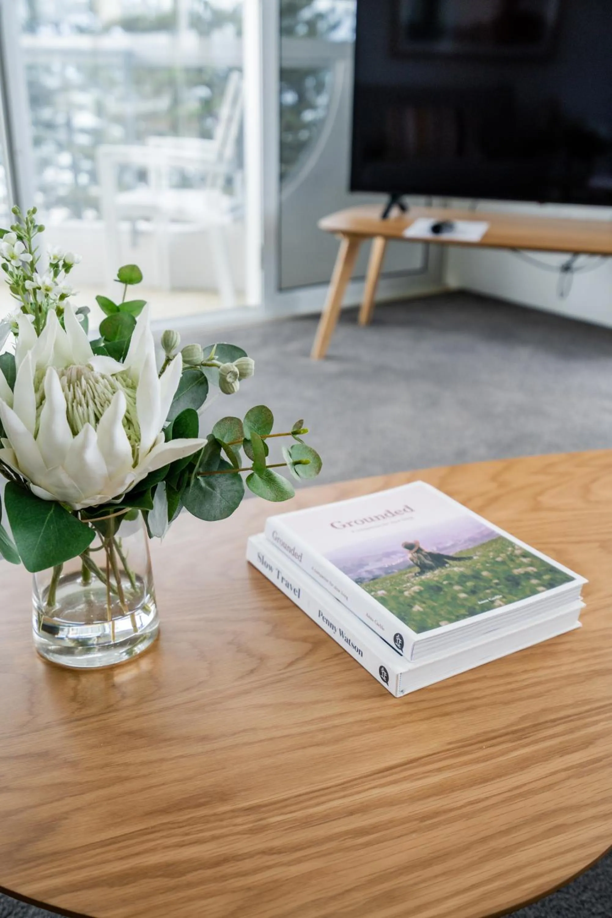 TV and multimedia in Cashelmara Beachfront Apartments