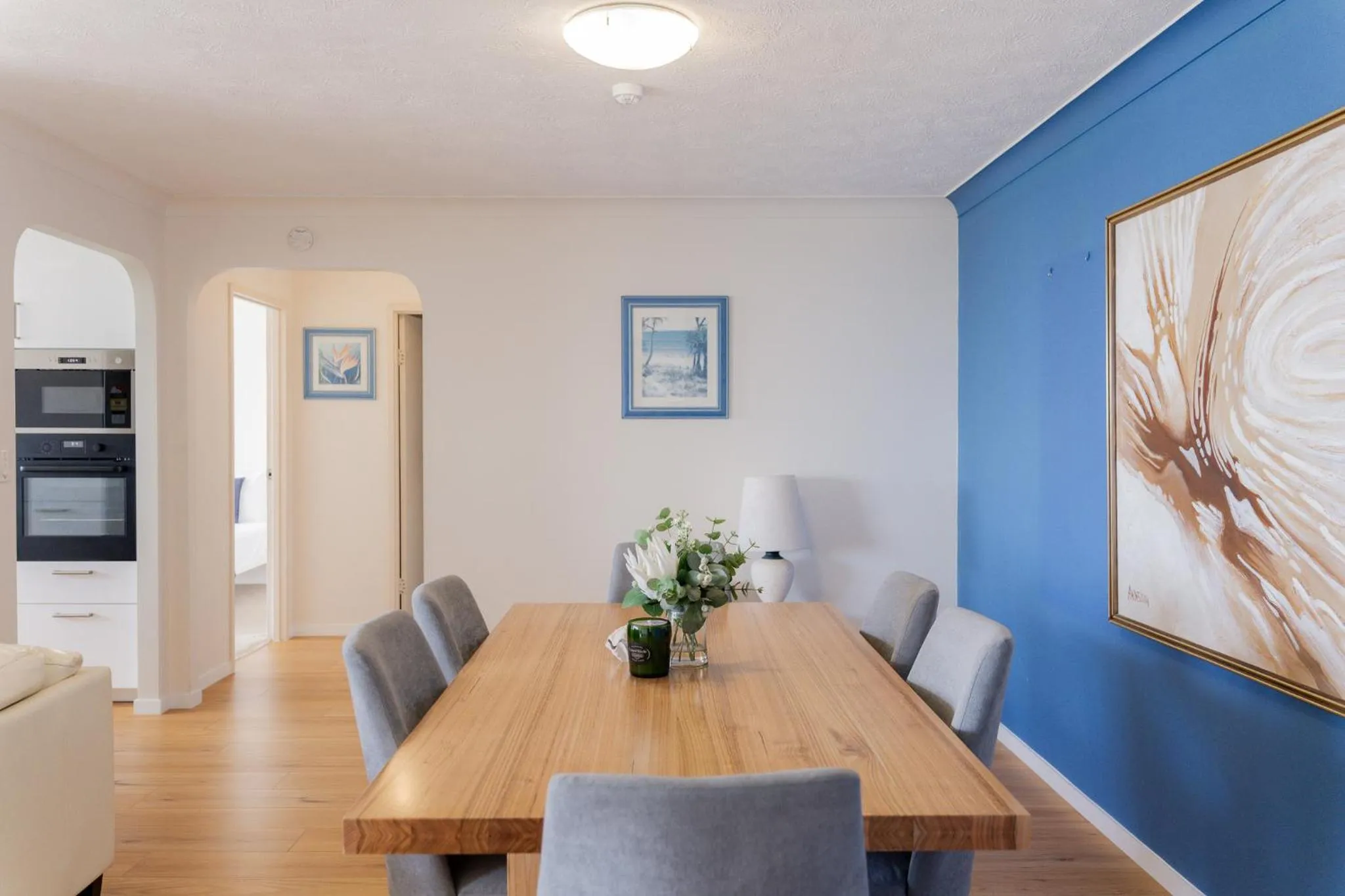 Living room in Cashelmara Beachfront Apartments