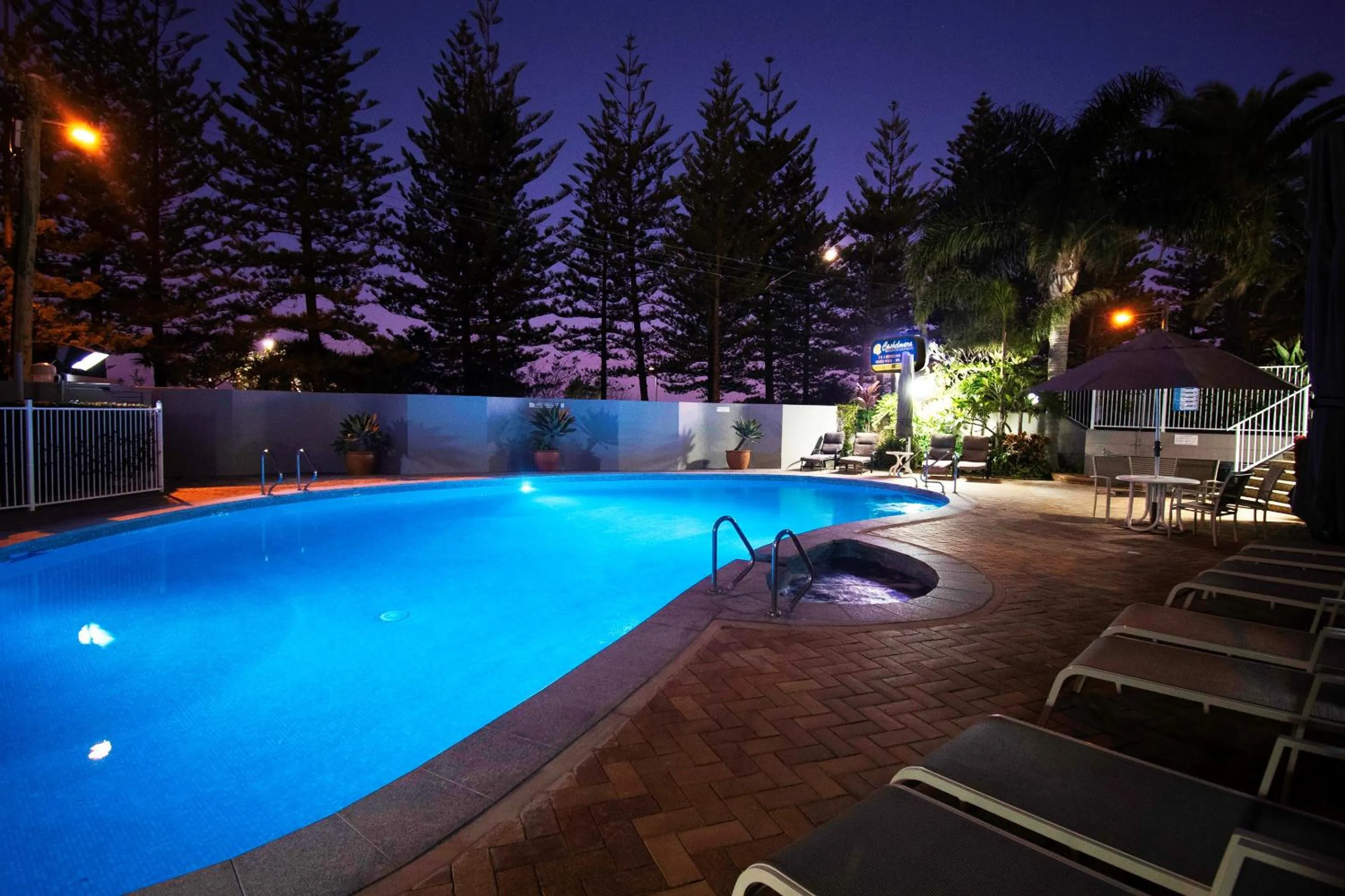 Swimming pool in Cashelmara Beachfront Apartments