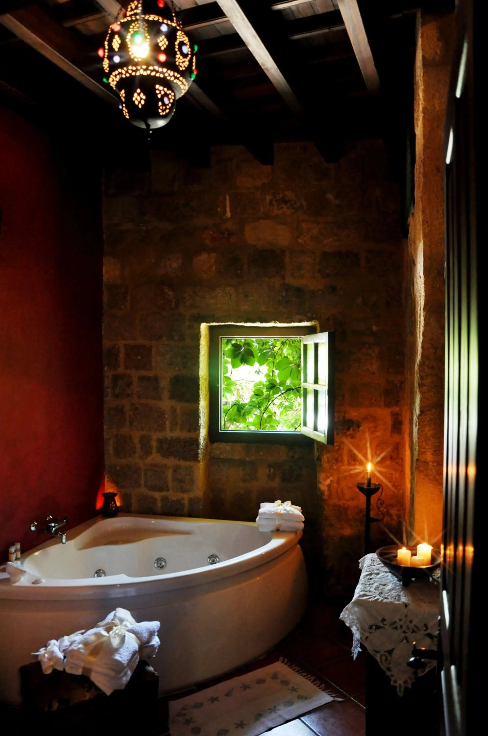 Bathroom, Bed in S.Nikolis' Historic Boutique Hotel