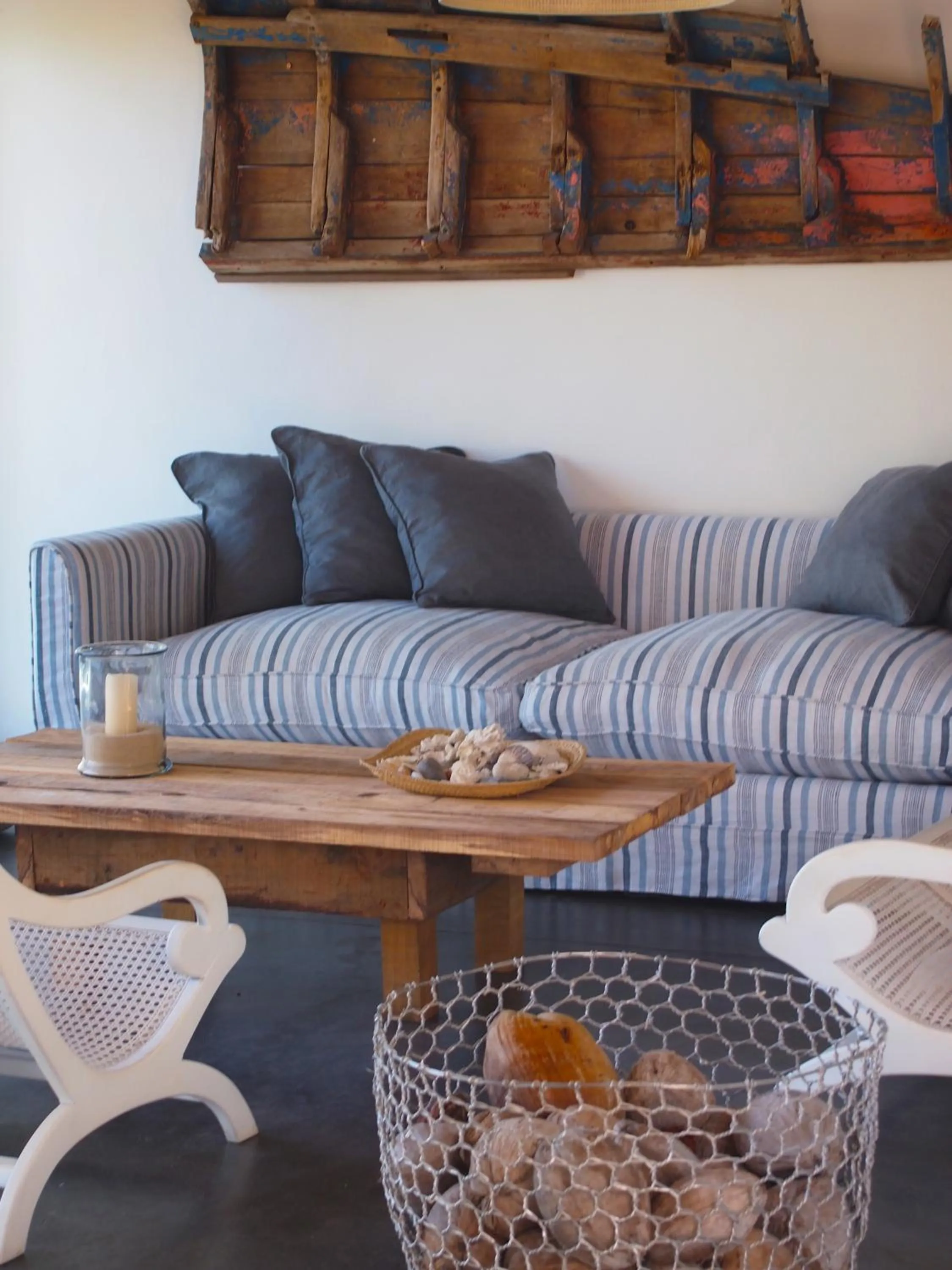 Decorative detail in Bakwa Lodge