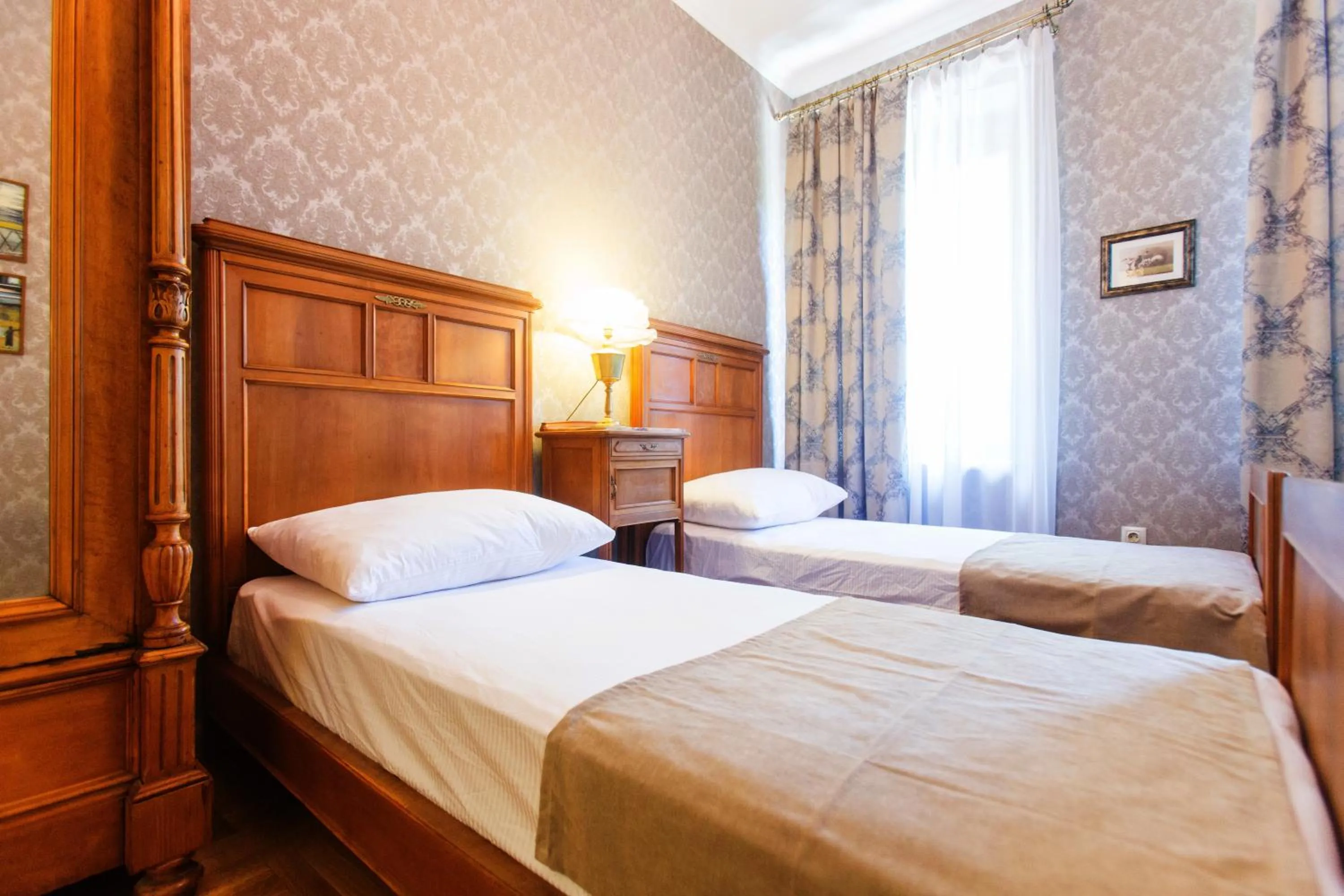 Bedroom, Bed in Bloom Boutique Hotel