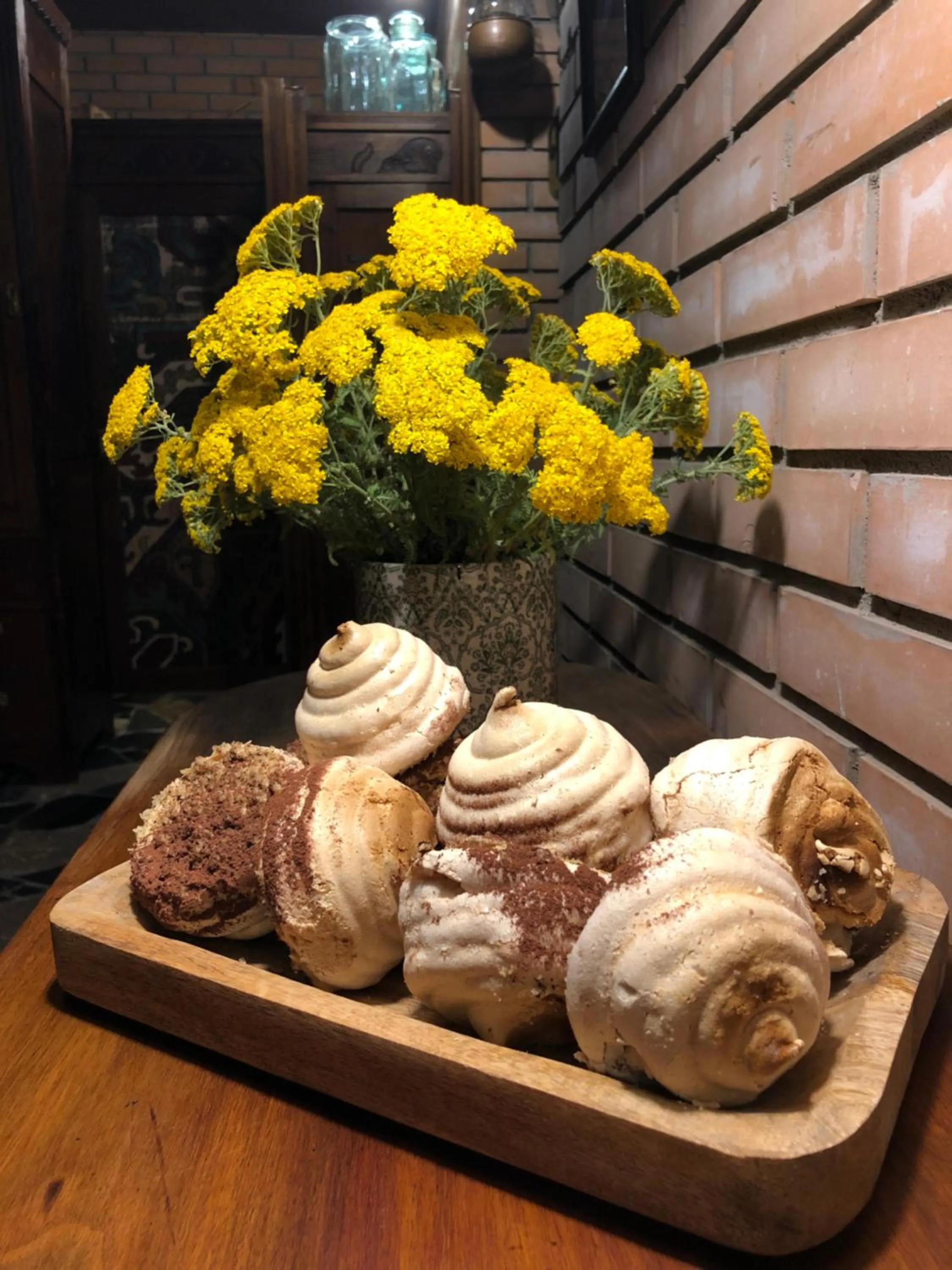 Food in Bloom Boutique Hotel