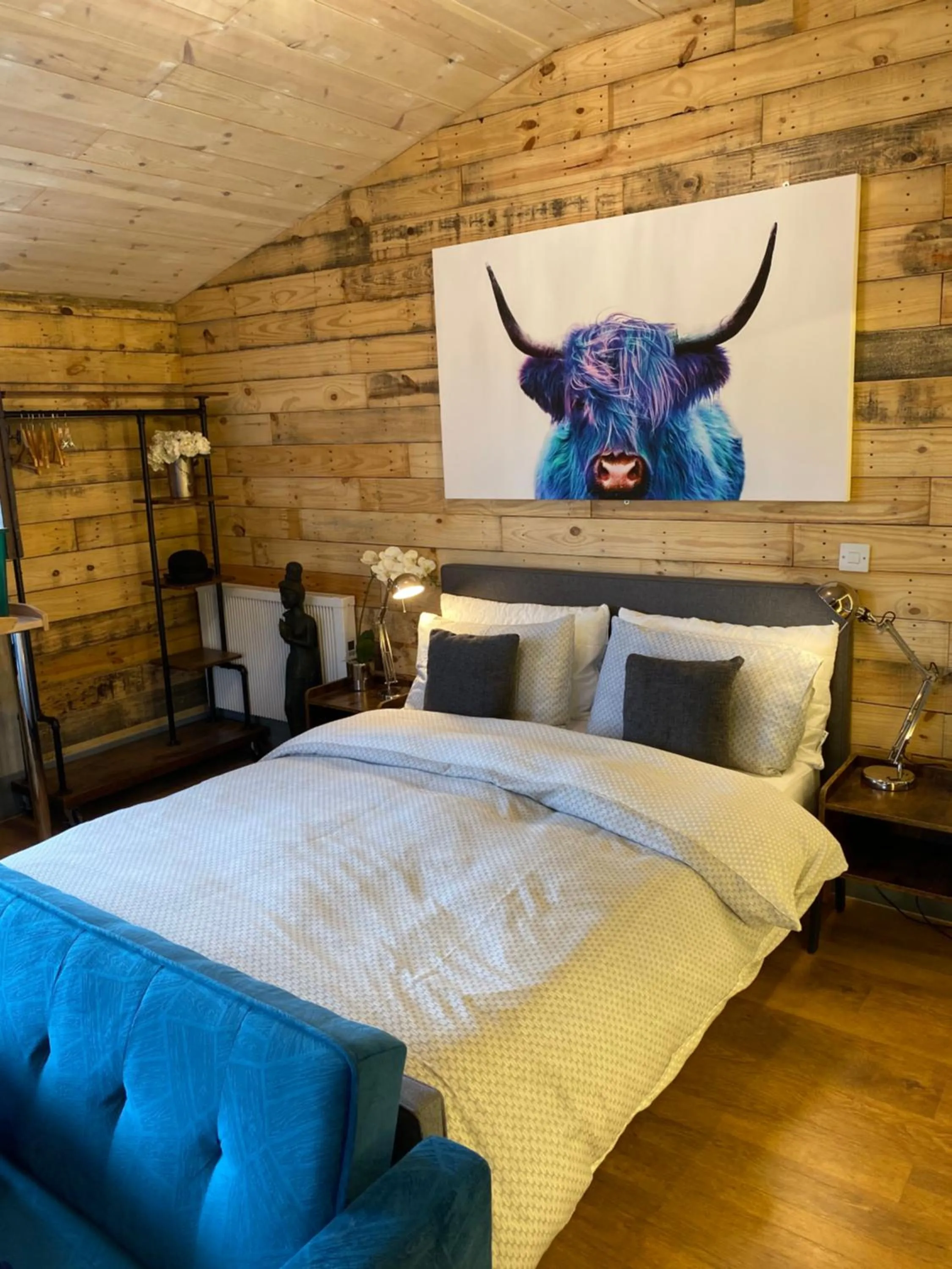 Bed in Windsor Studio East