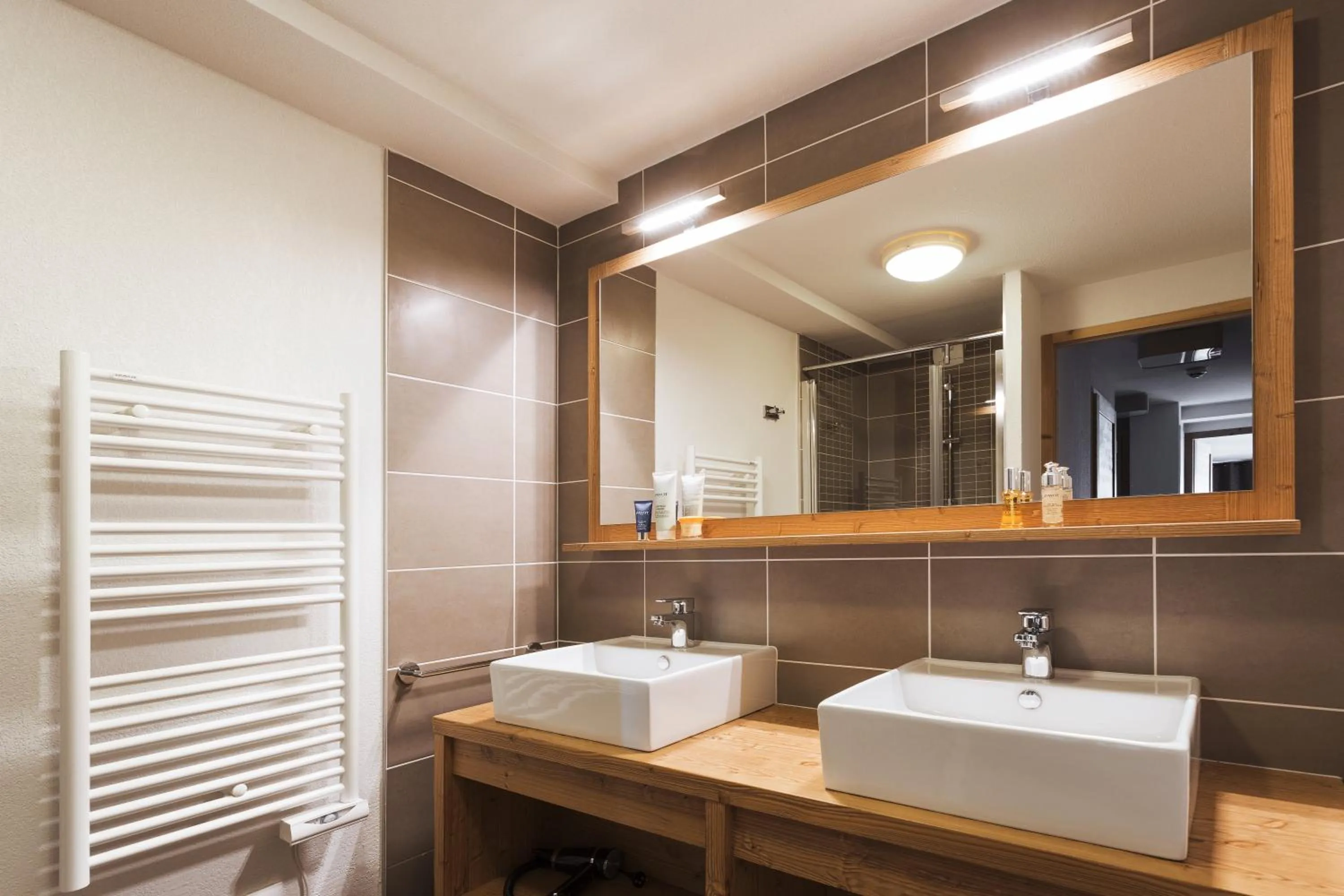 Bathroom in Résidence Club mmv Le Cœur des Loges ****