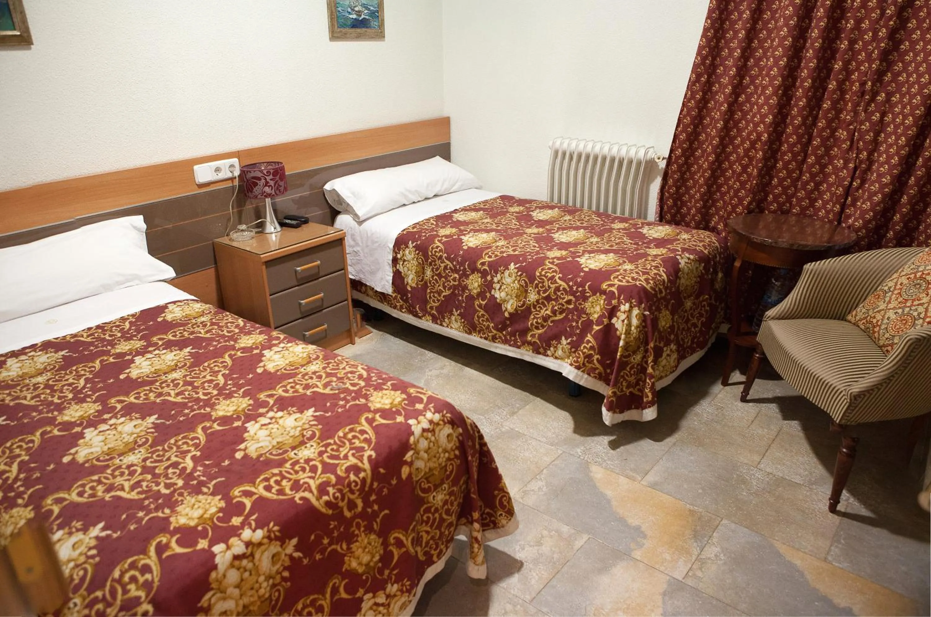 Bed in Hostal del Pez Azul