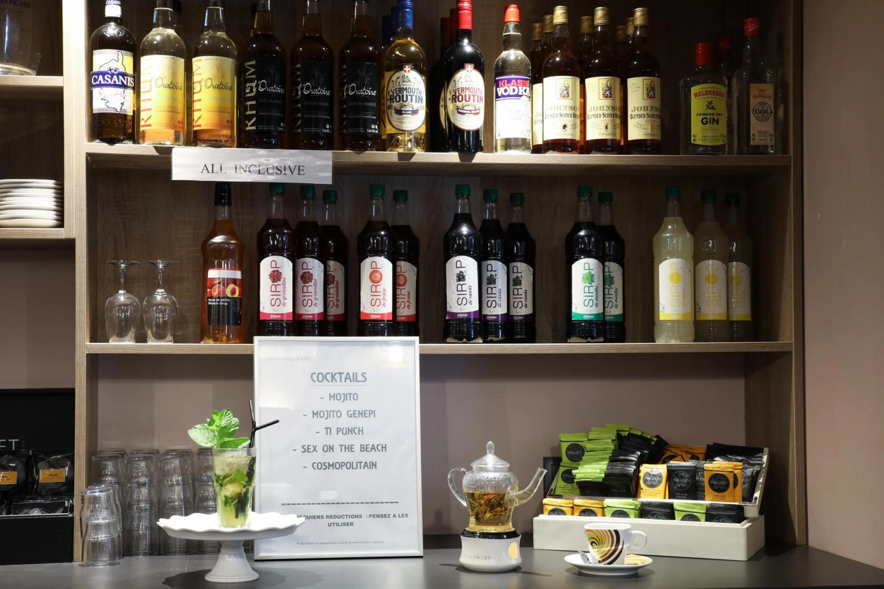 Lounge or bar in SOWELL Family Valfrejus