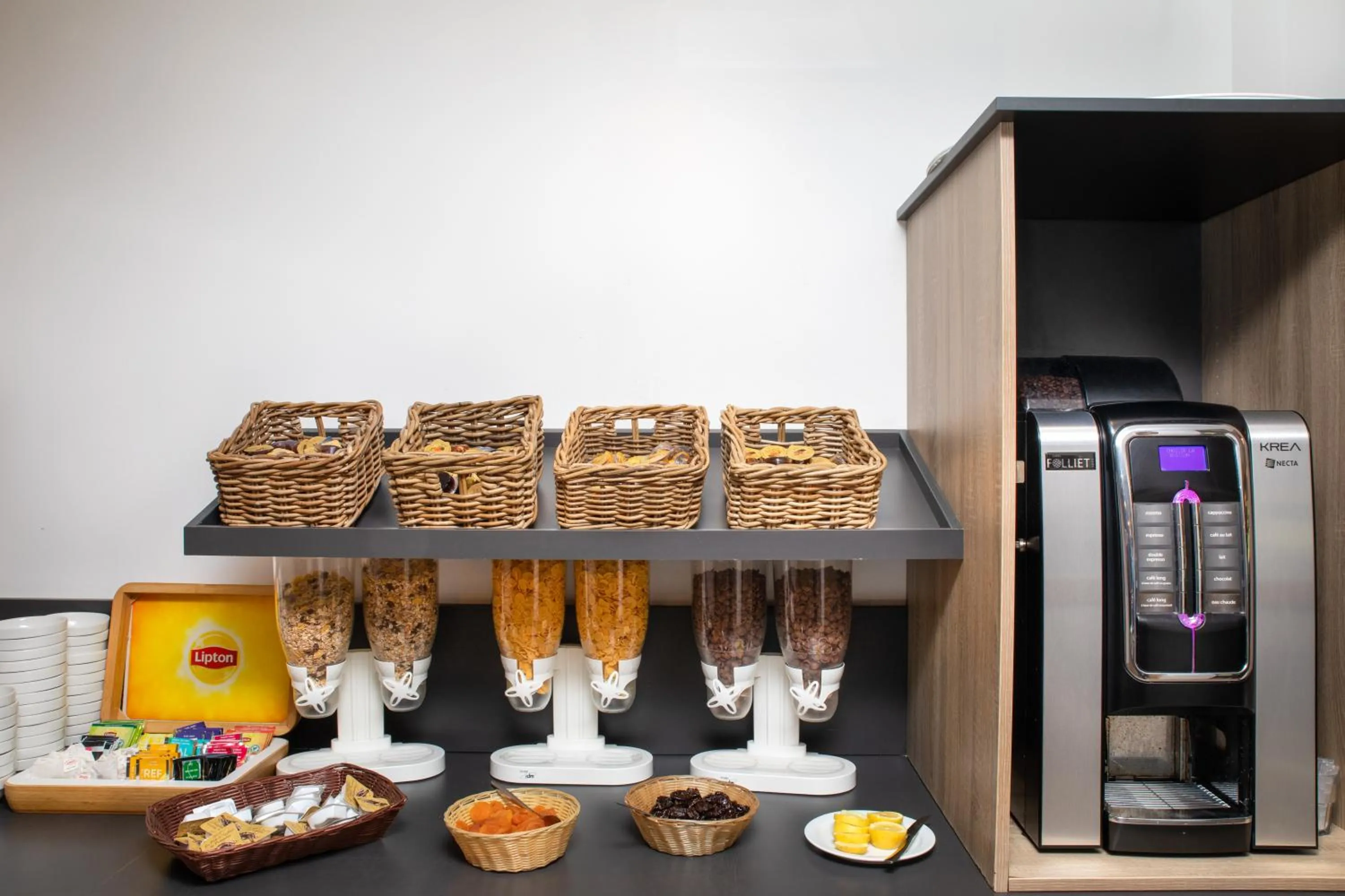 Breakfast in SOWELL Family Valfrejus